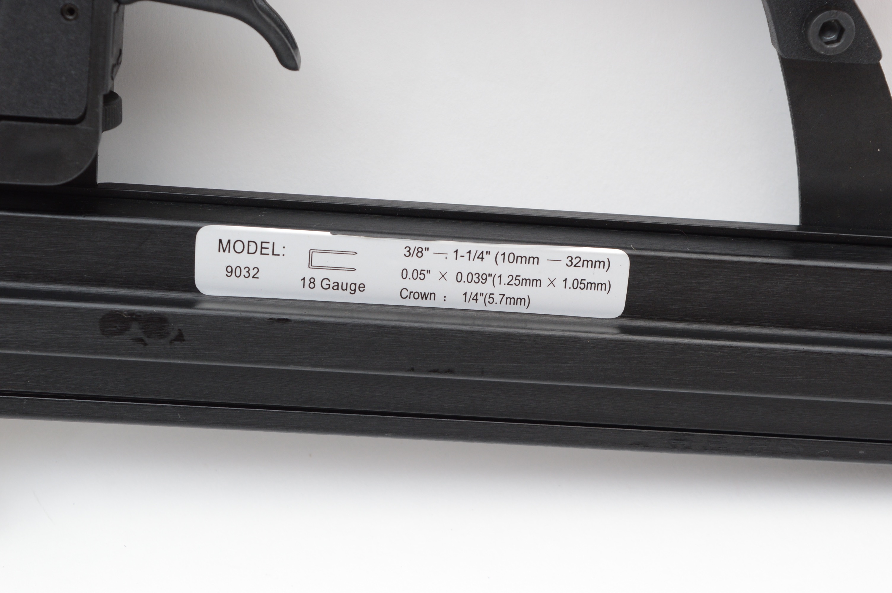 3 PRO 18 Gauge Narrow Crown Stapler