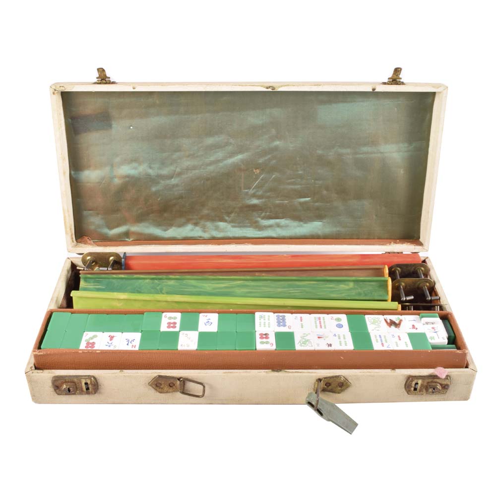 Vintage Mahjong Set