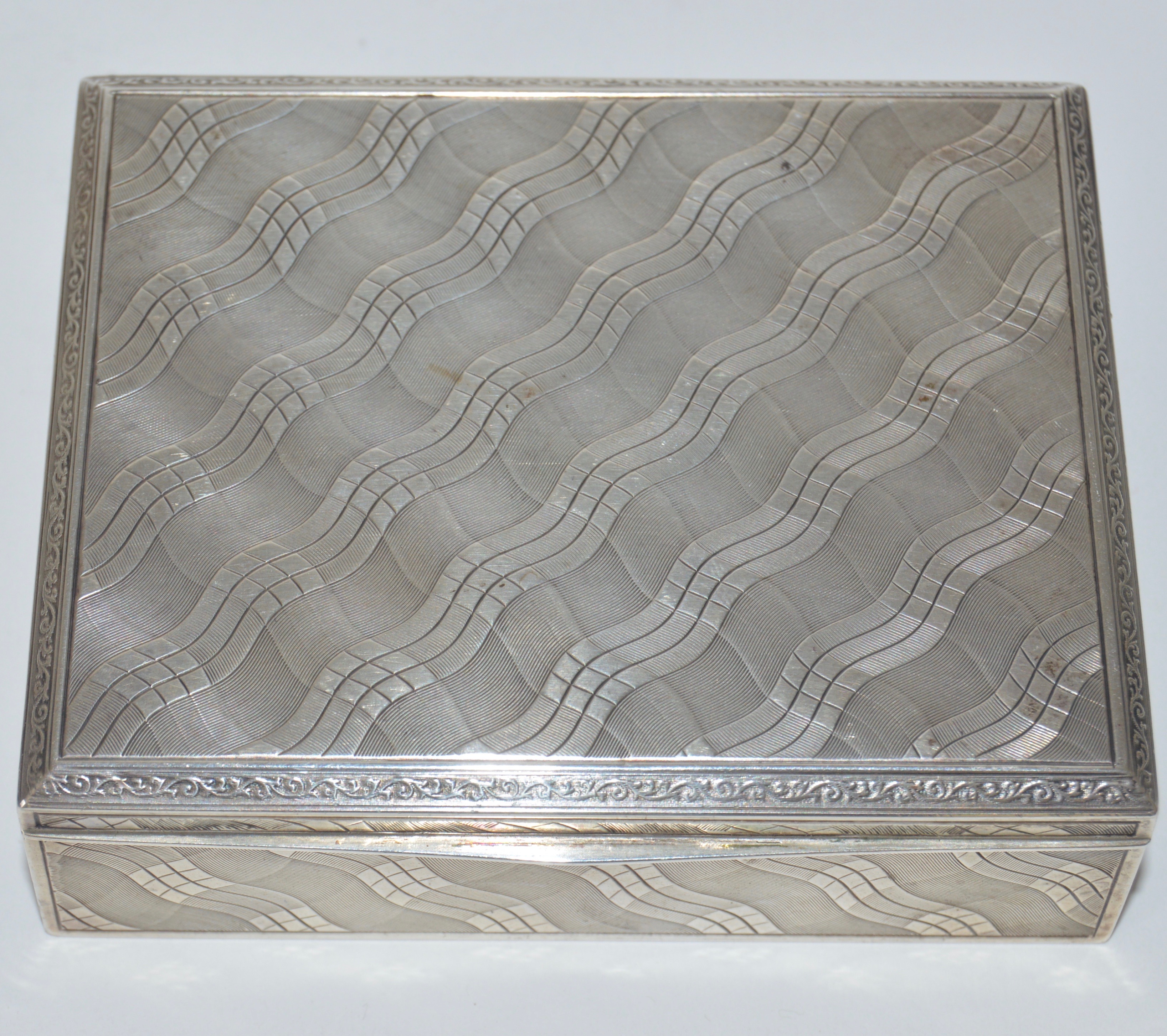 Sterling Silver Engraved Trinket Box