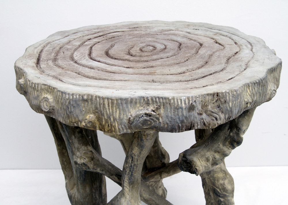 Rustic Style Faux Bois Resin Outdoor Occasional Table