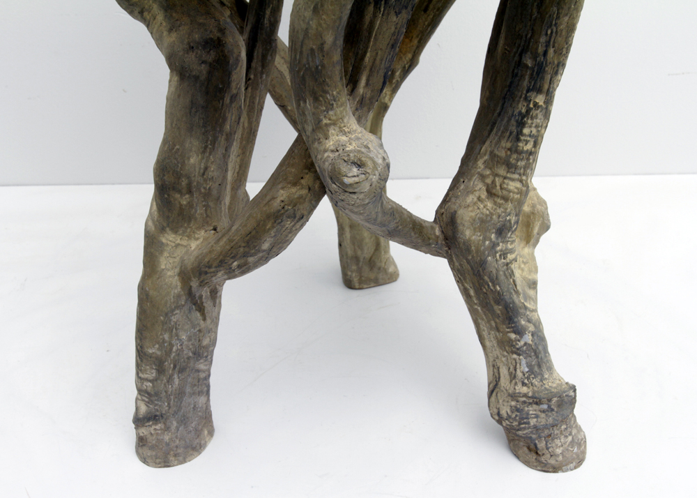 Rustic Style Faux Bois Resin Outdoor Occasional Table