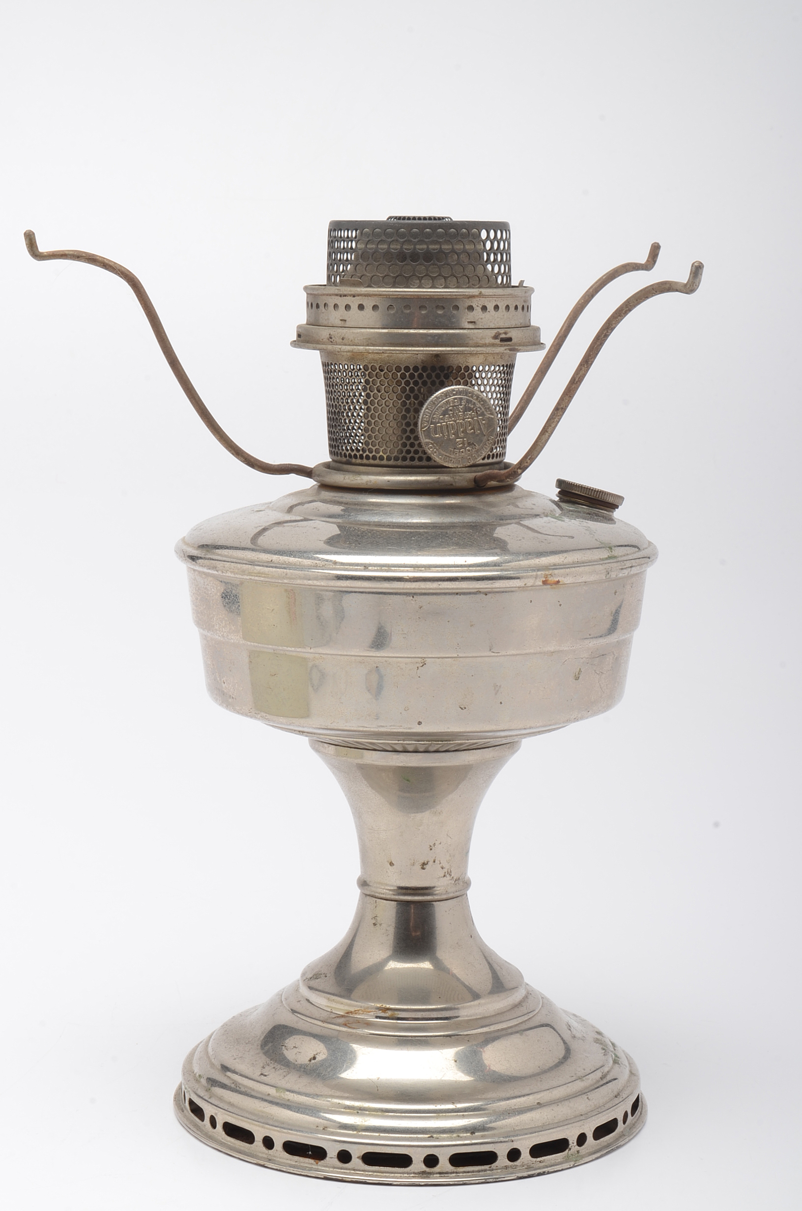 Antique Aladdin Oil Lamp