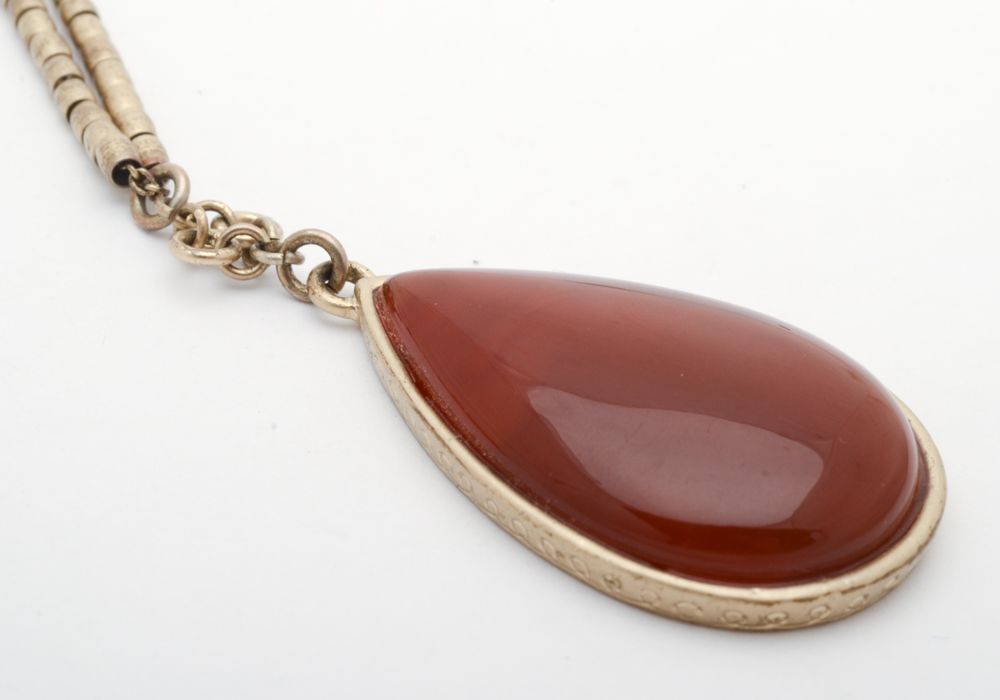 Vintage Pendant Necklaces