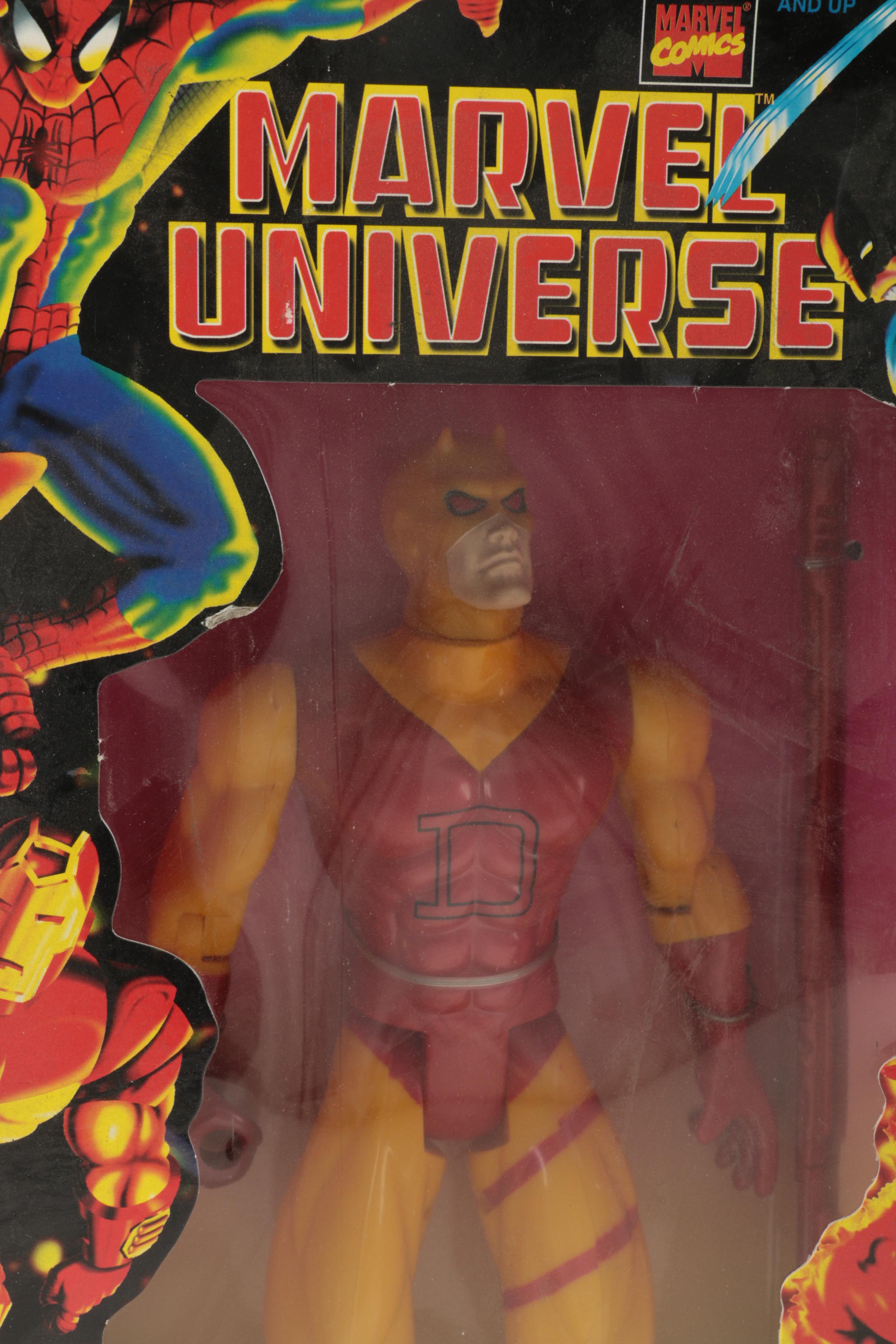 "Marvel Universe" Daredevil and She-Hulk Action Figures