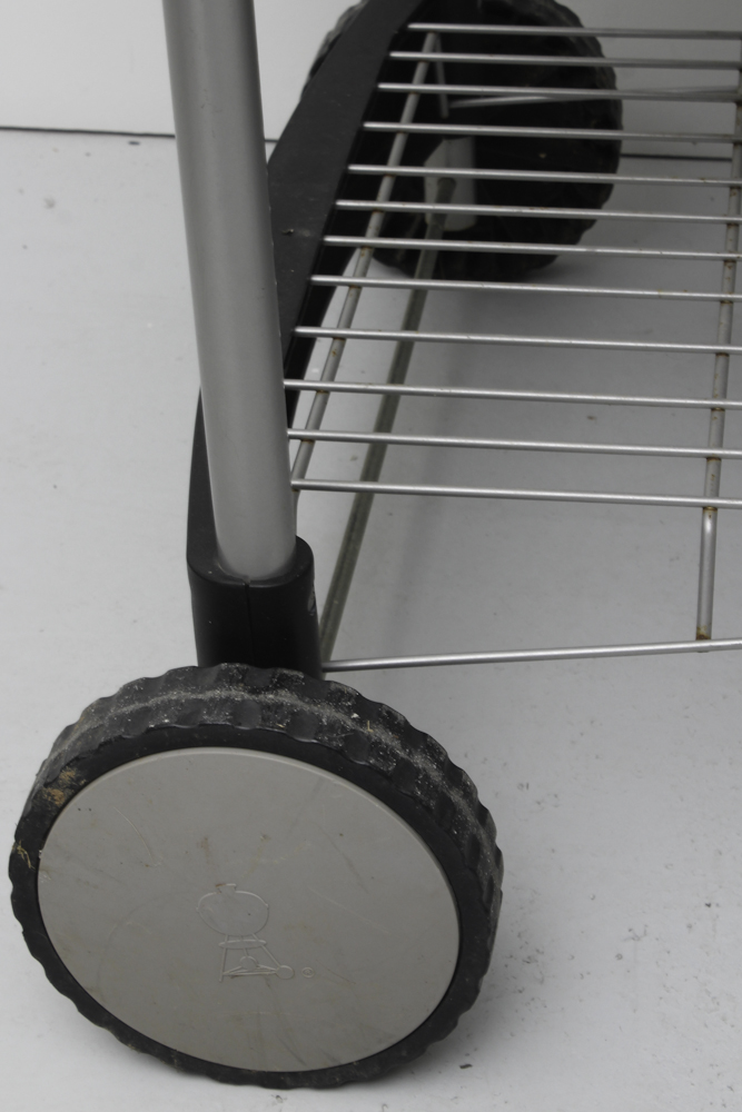 Weber Performer Deluxe Charcoal Grill