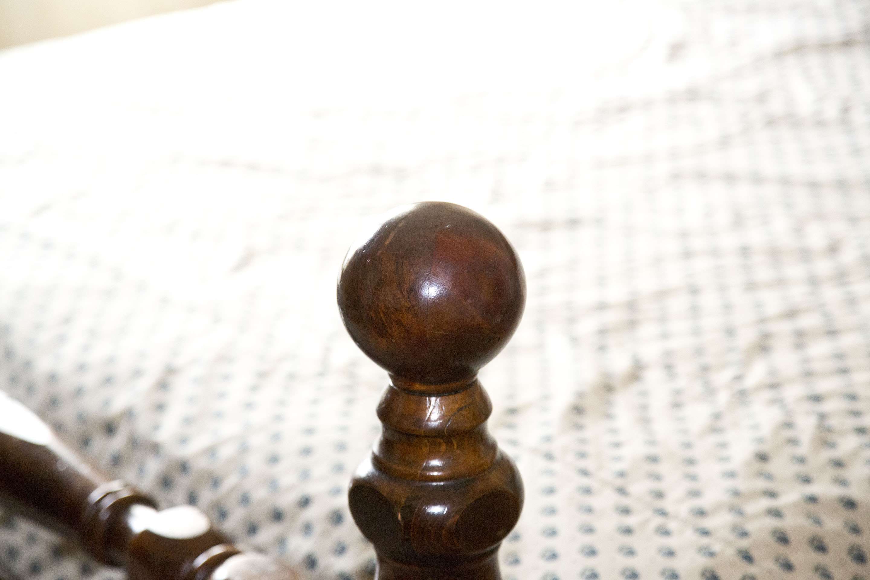 Federal Style Pine Cannonball Bed Frame