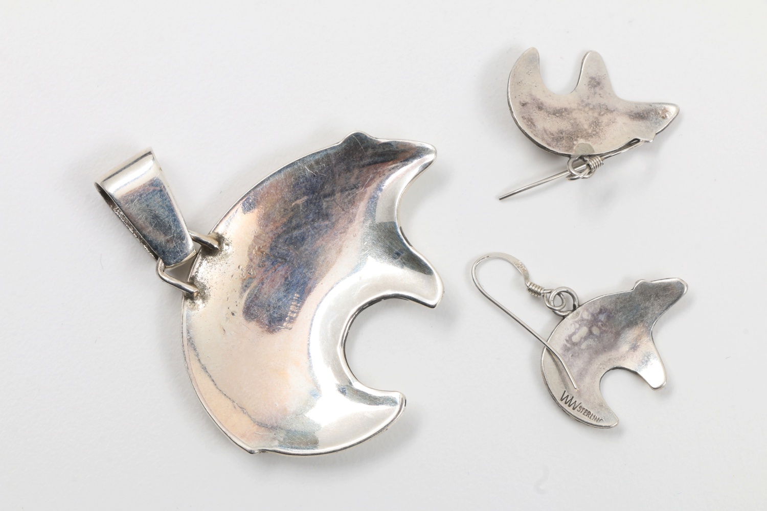 Collection of Sterling Silver and 850 Silver  Jewelry