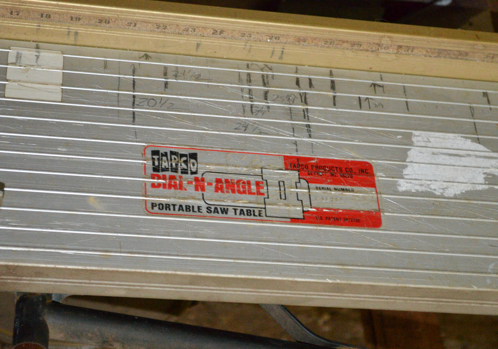 Dial N' Angle Portable Saw Table