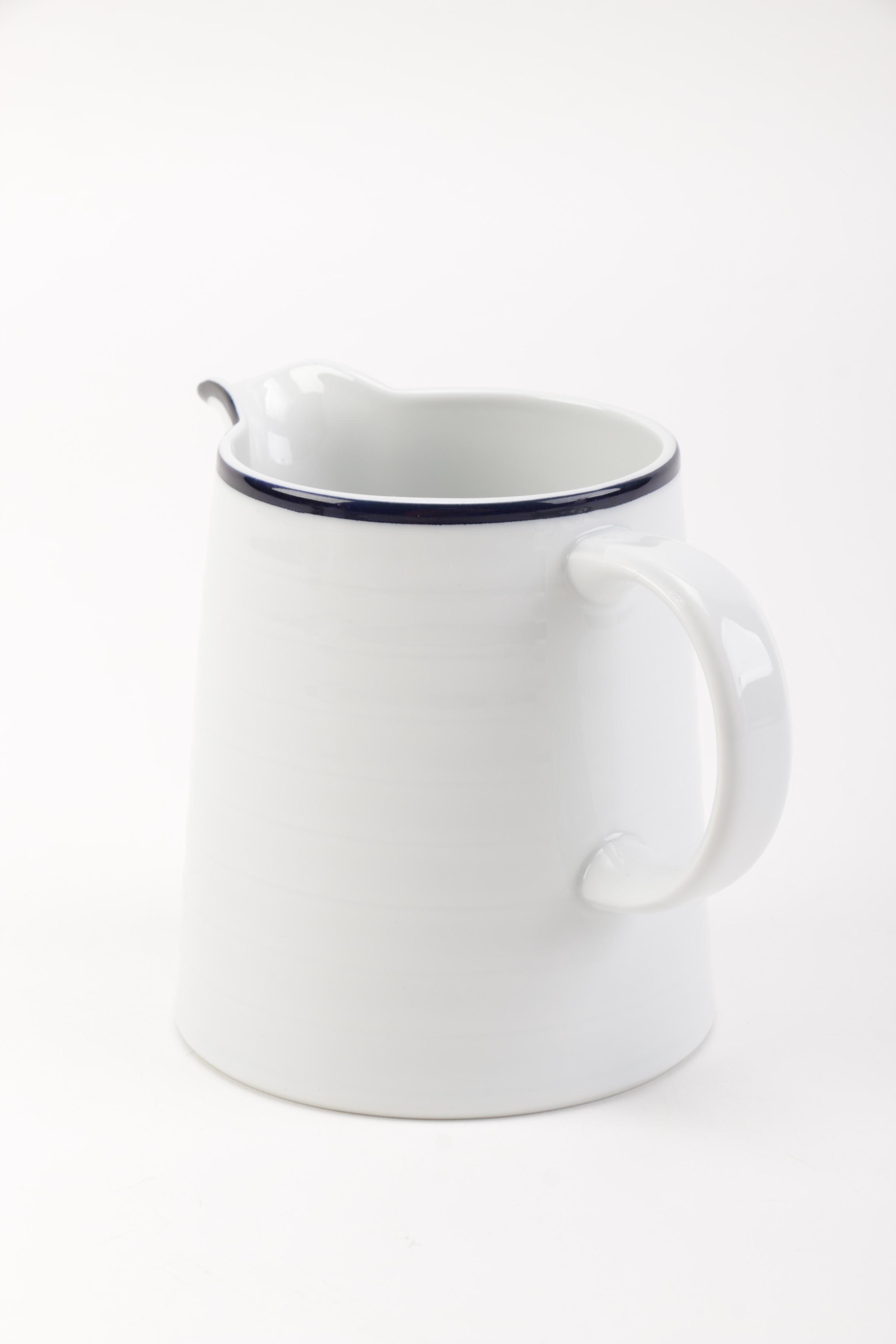 Crate & Barrel "Roulette" Cream and Sugar Bowl with "Kahla" Plate