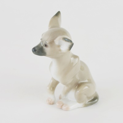Lladró "Chihuahua" Retired Porcelain Figurine
