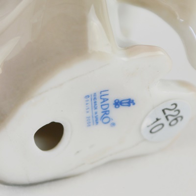 Lladró "Chihuahua" Retired Porcelain Figurine