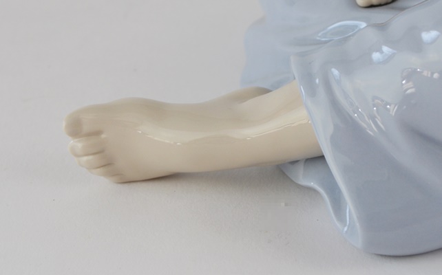 Lladró "Mommy's Little Girl" Porcelain Figurine