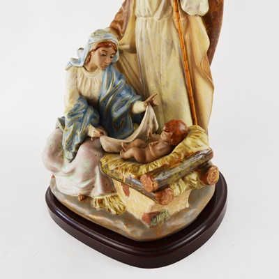 Lladró "A King Is Born" Retired Porcelain Figurine