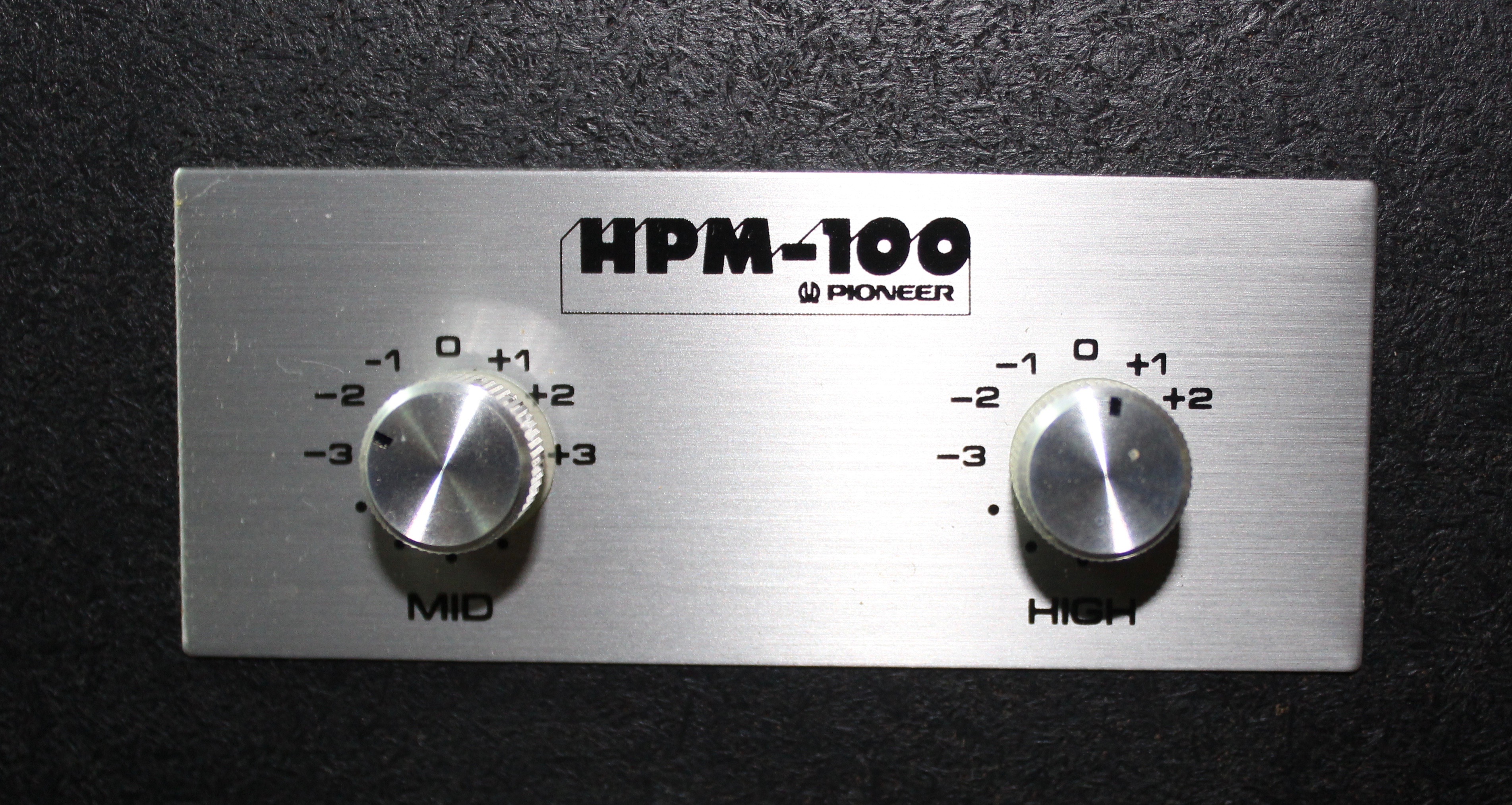 Vintage 200 Watt Pioneer HPM-100 Floor Speakers