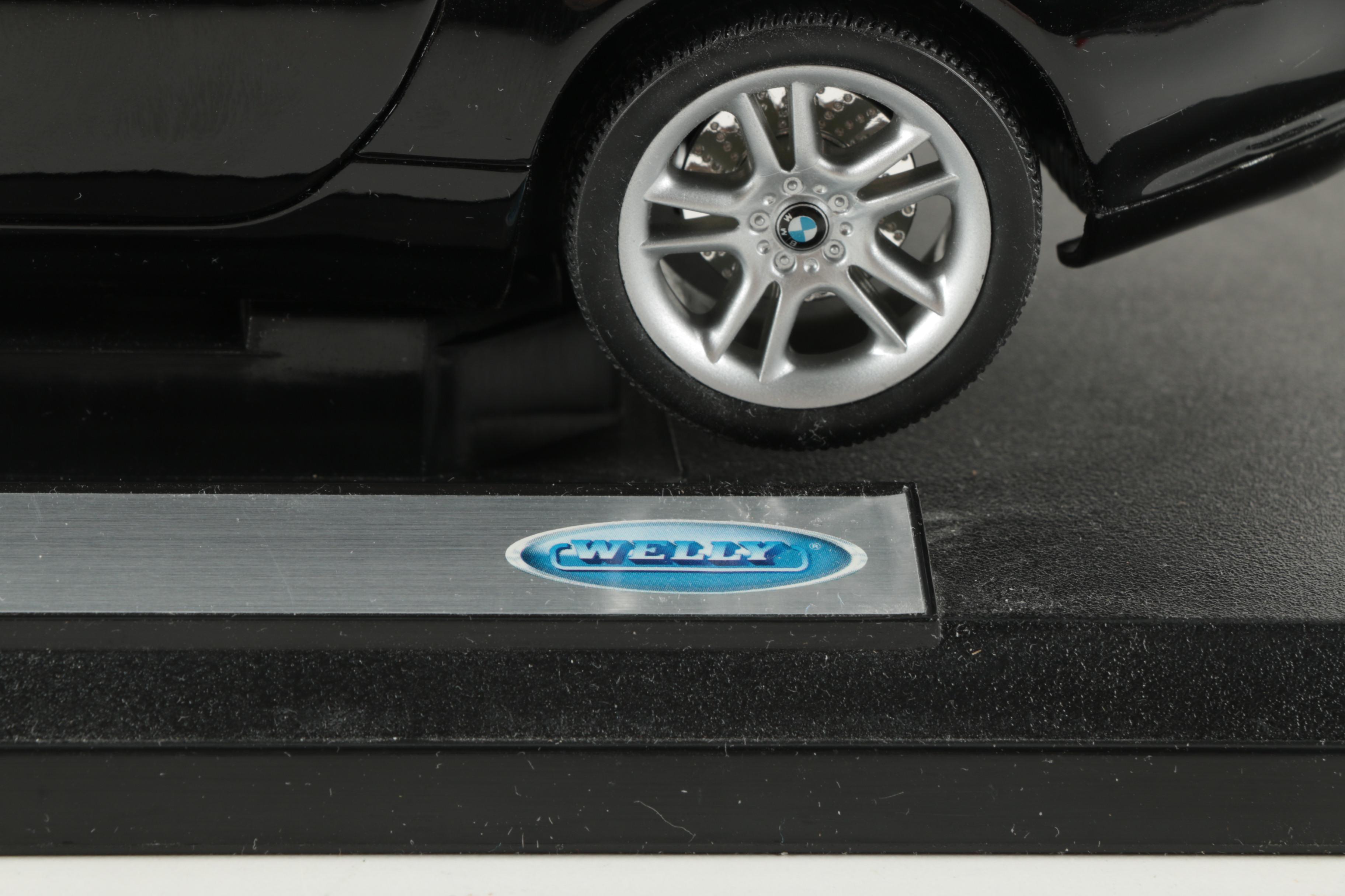 Welly BMW Z8 Die-Cast Car