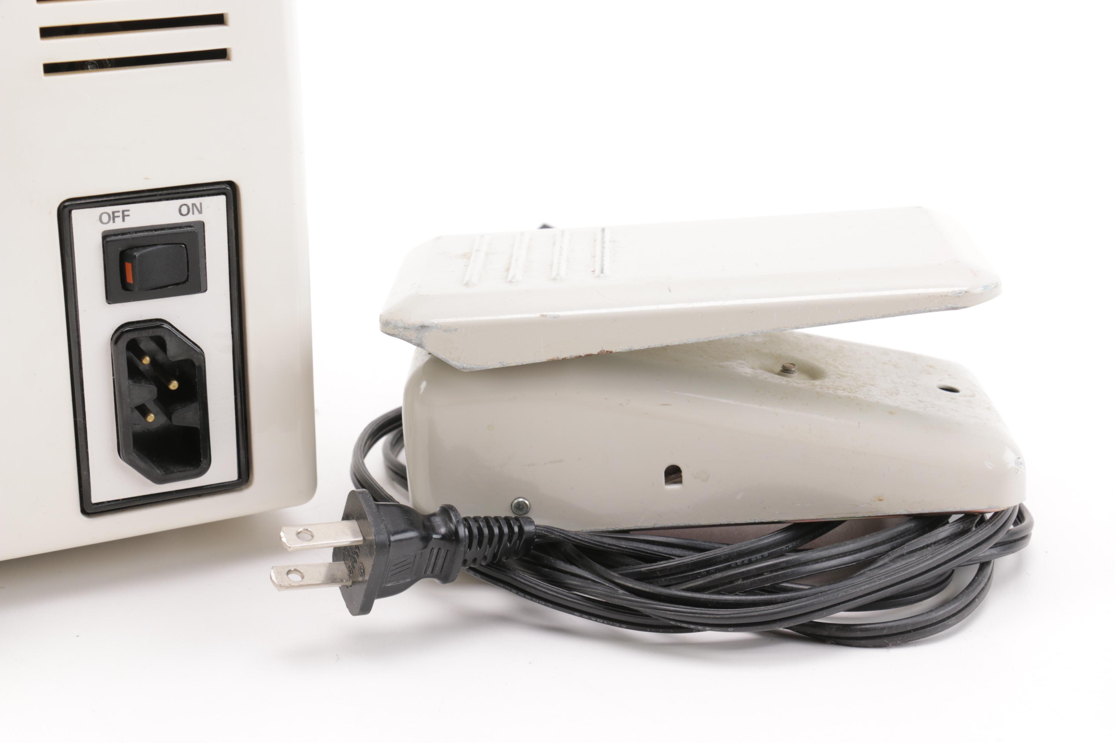 Toyota Serger Sewing Machine Model 6600