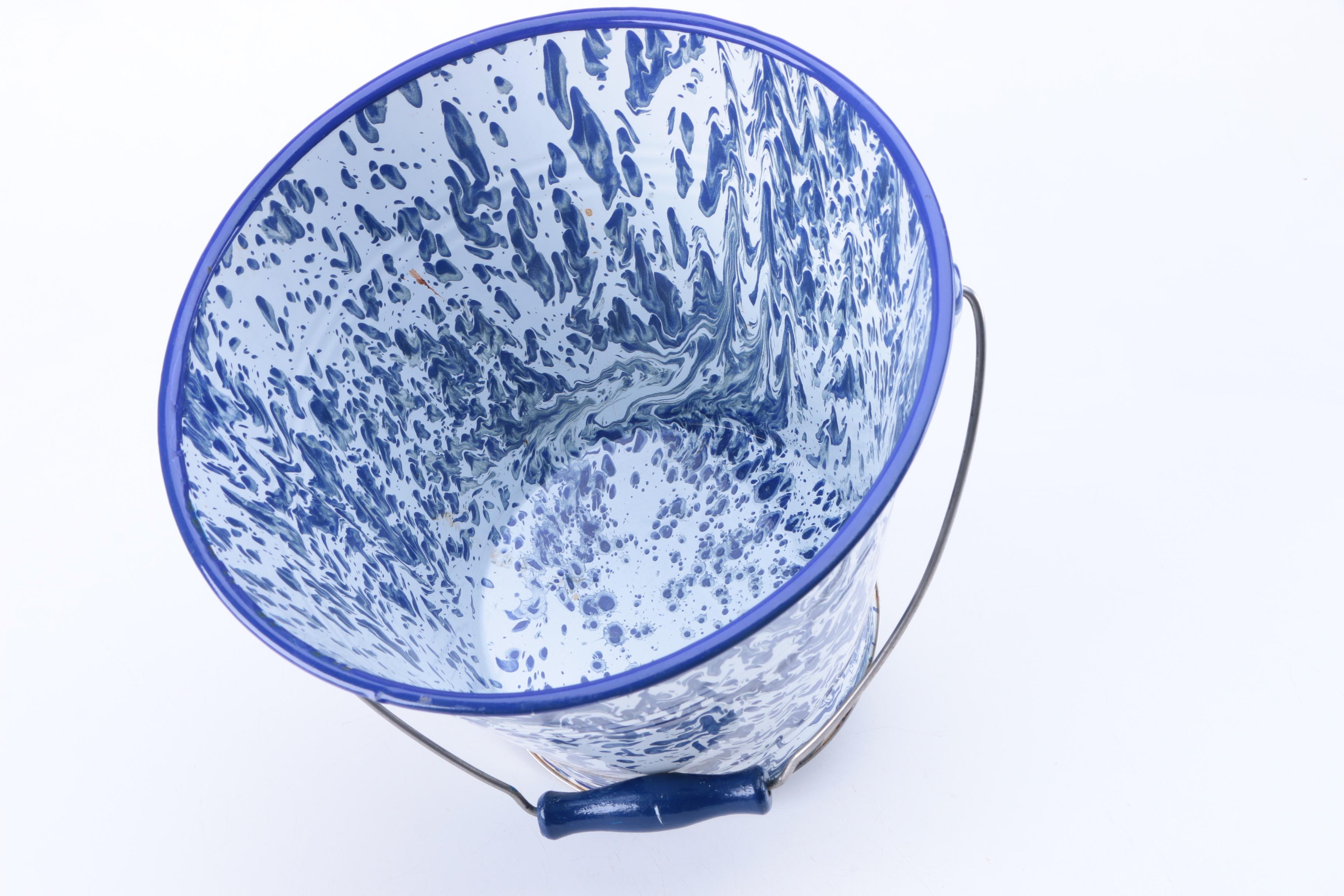 Enamelware Decor Including CGS International Inc.