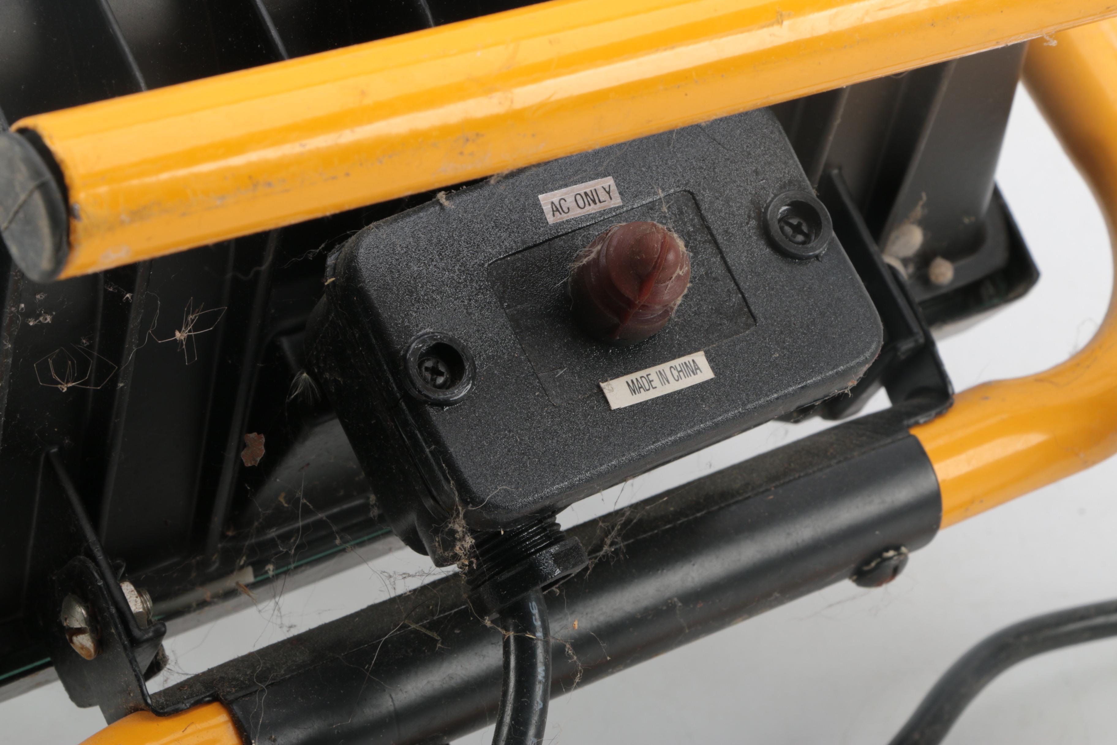 Pair of 500 Watt Work Lights