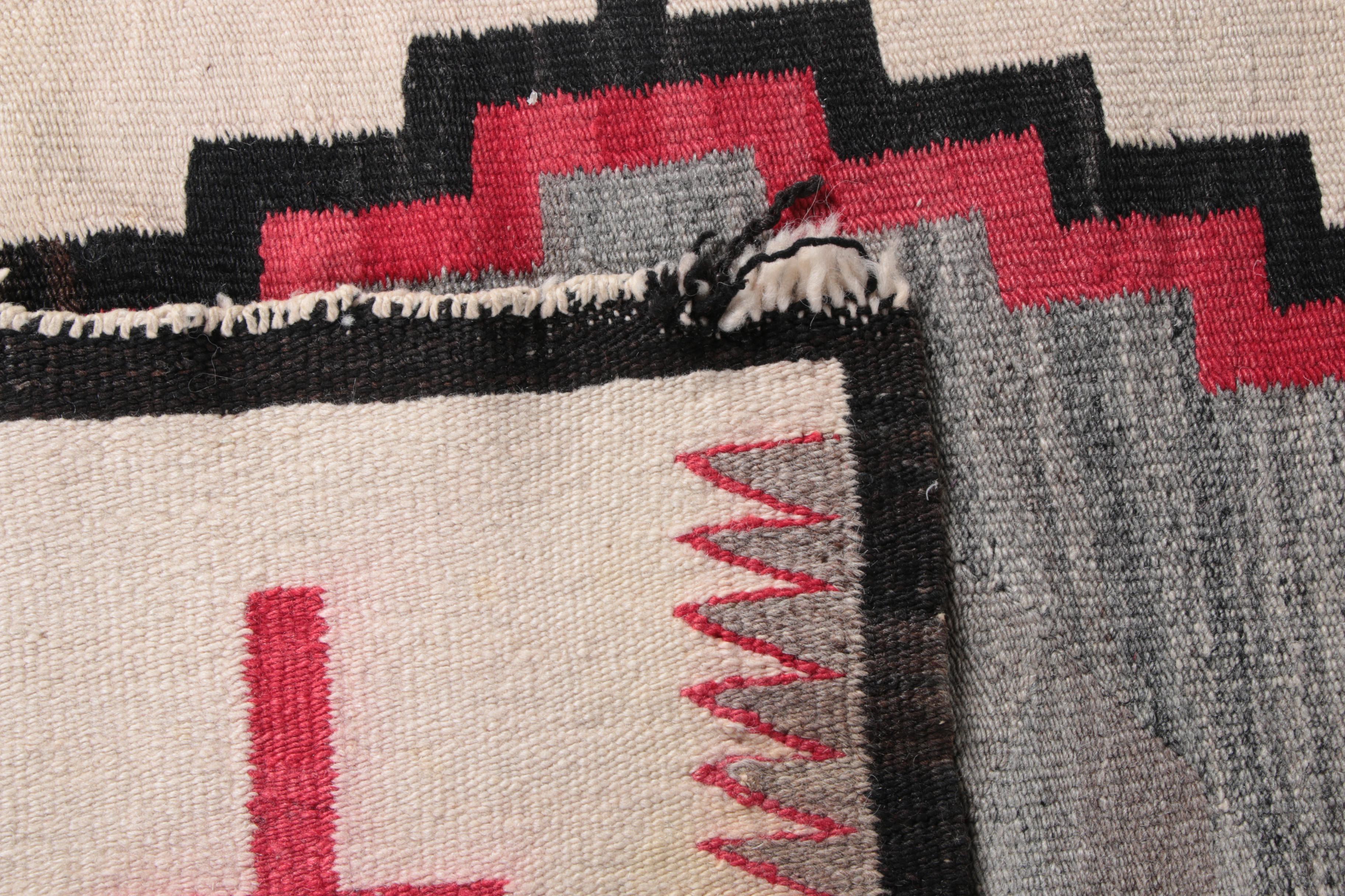 Hand-Knotted Native American- Style Accent Rug