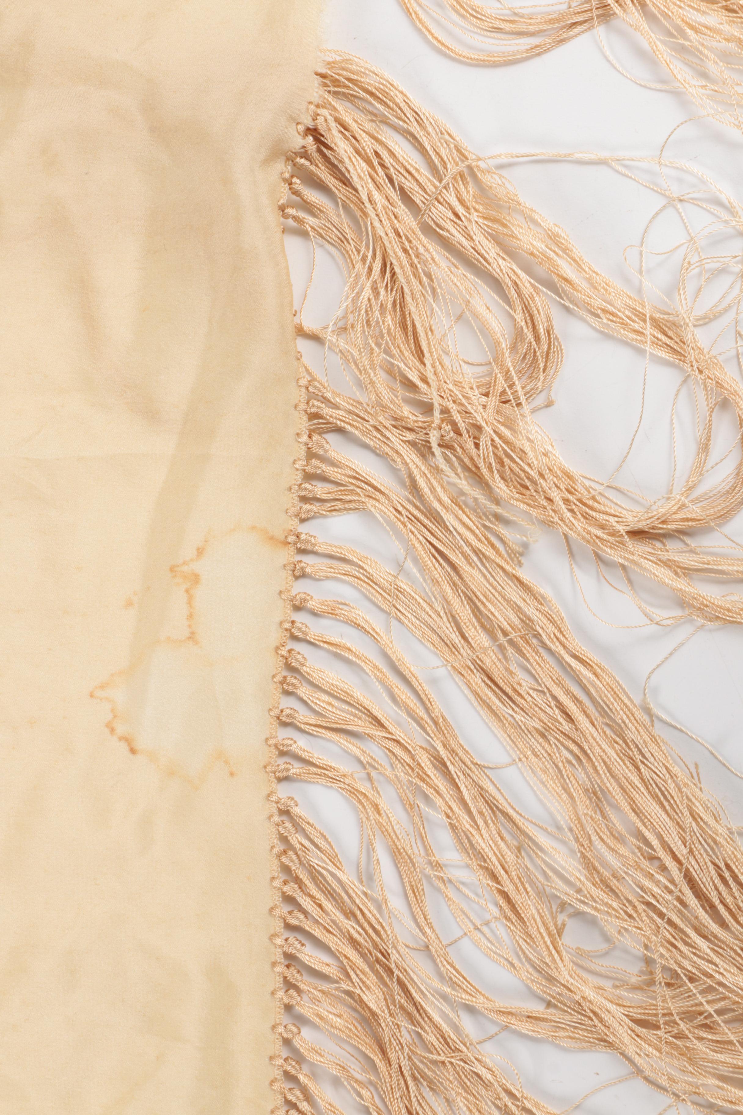 Floral Embroidered Piano Scarf
