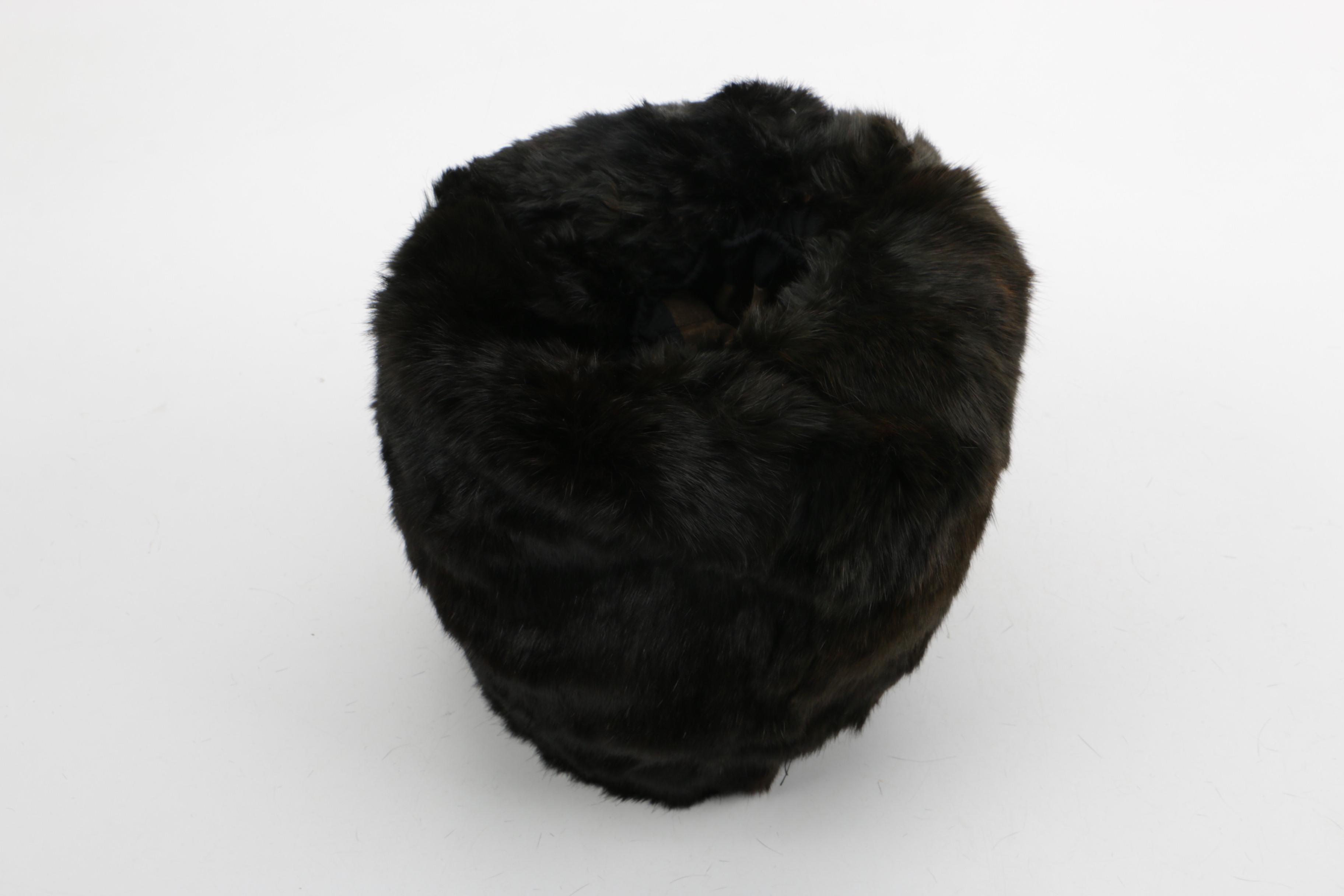 Vintage Brown Mink Fur Collar and Vintage Dyed Black Beaver Fur Muff