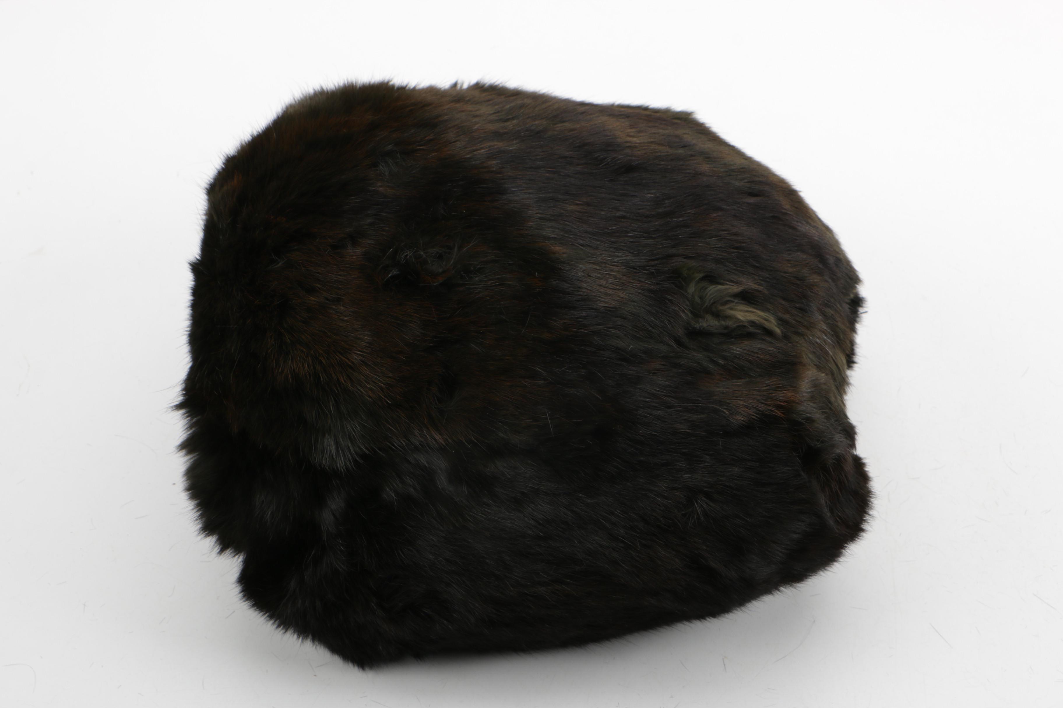 Vintage Brown Mink Fur Collar and Vintage Dyed Black Beaver Fur Muff