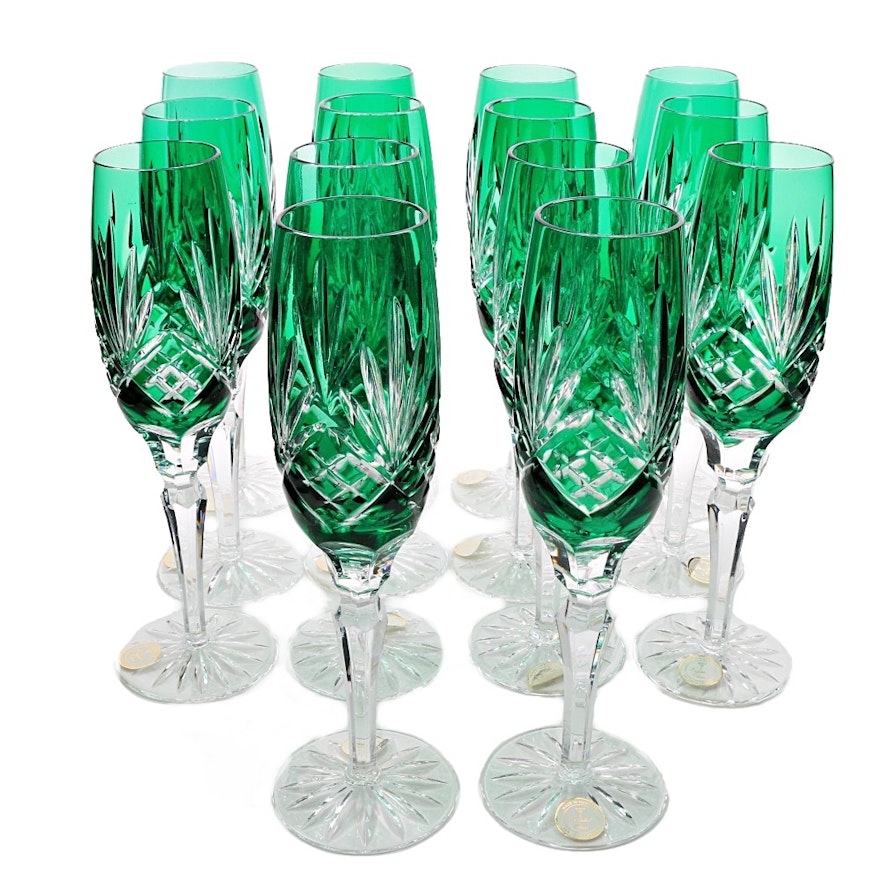 Fourteen Emerald Green Hungarian Crystal Champagne Flutes