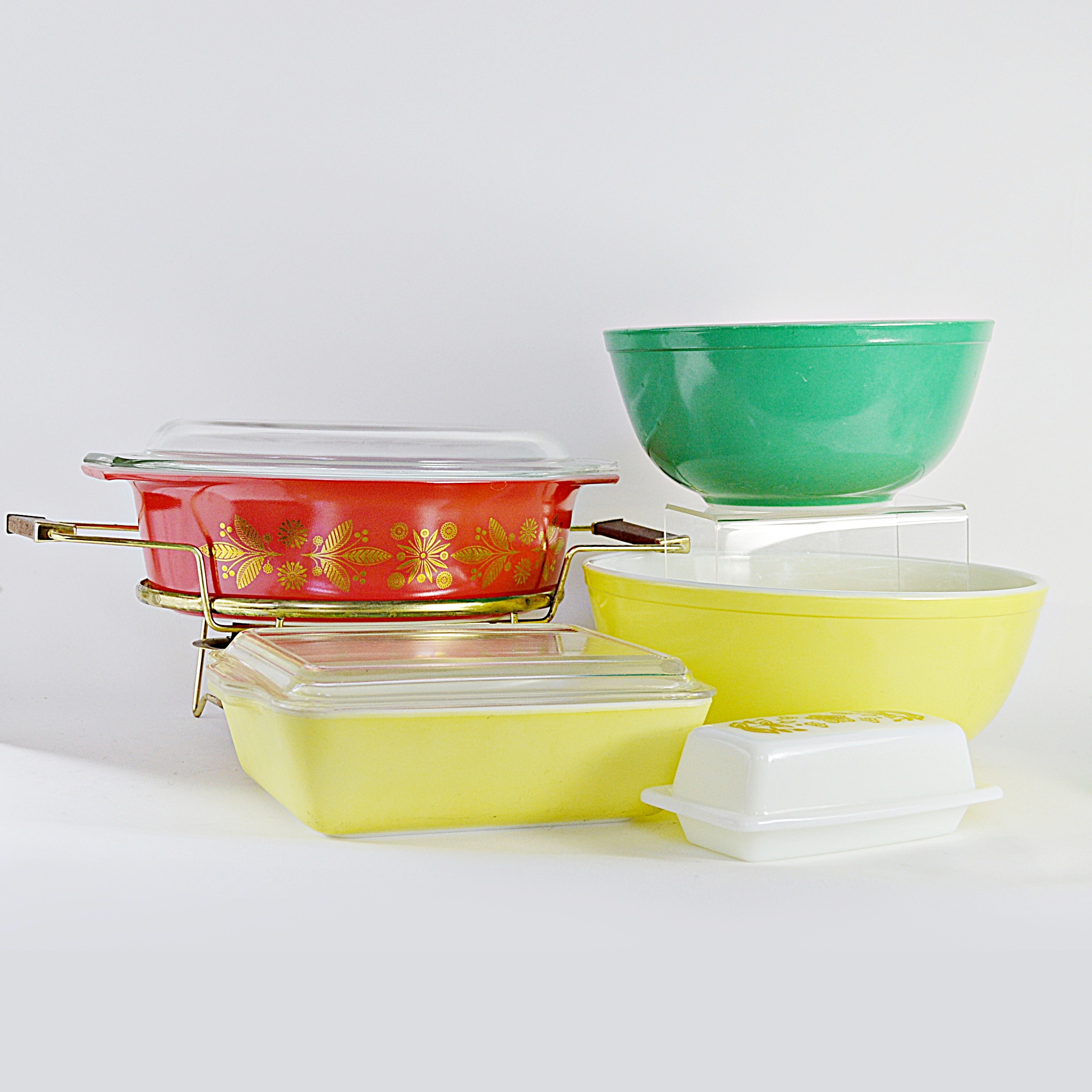 Vintage Pyrex Kitchenware
