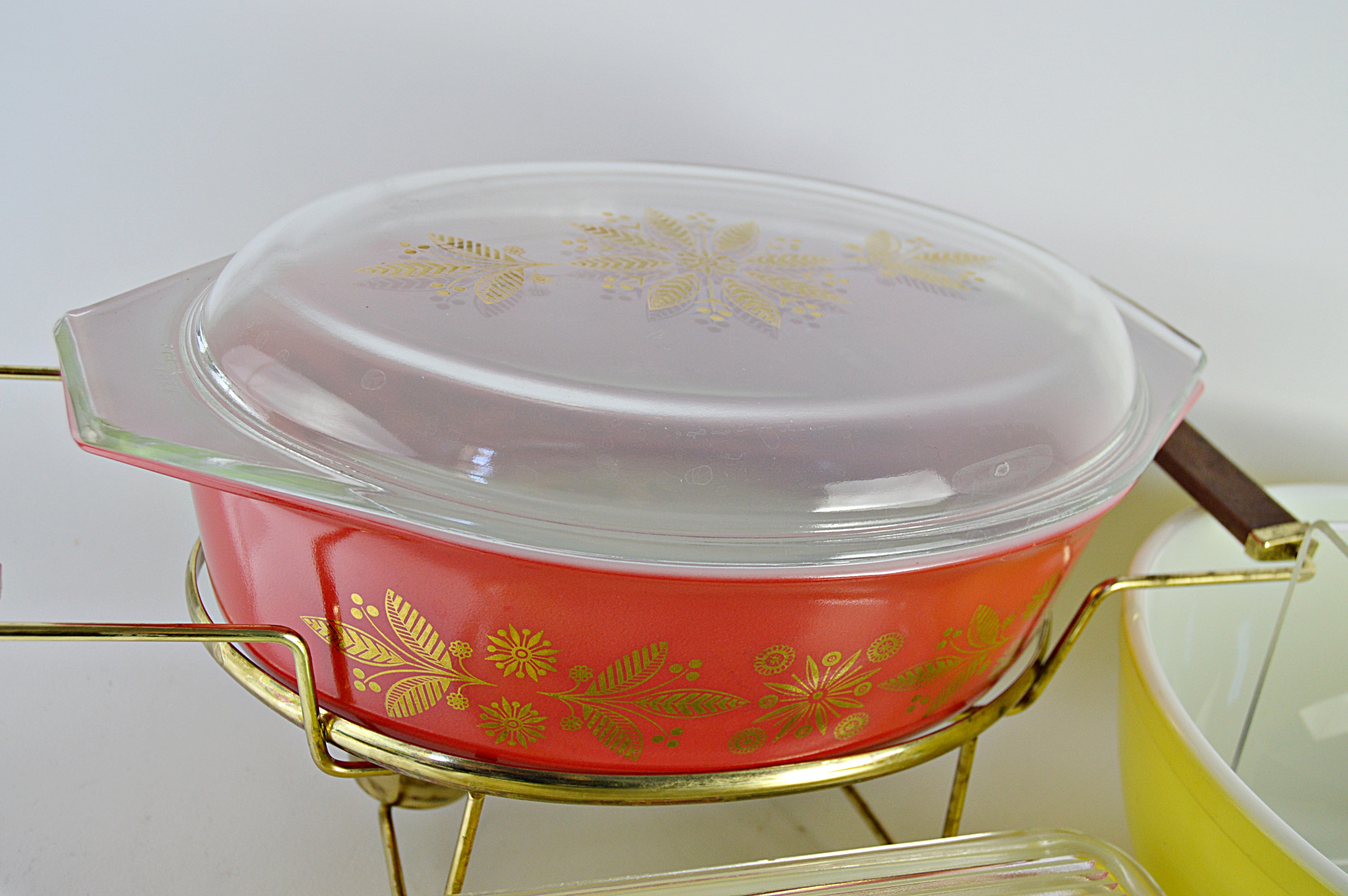 Vintage Pyrex Kitchenware