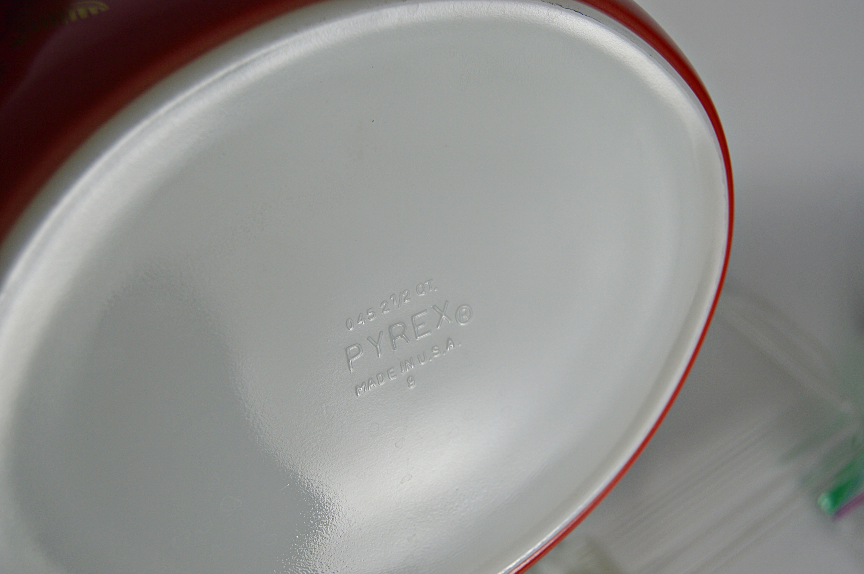 Vintage Pyrex Kitchenware