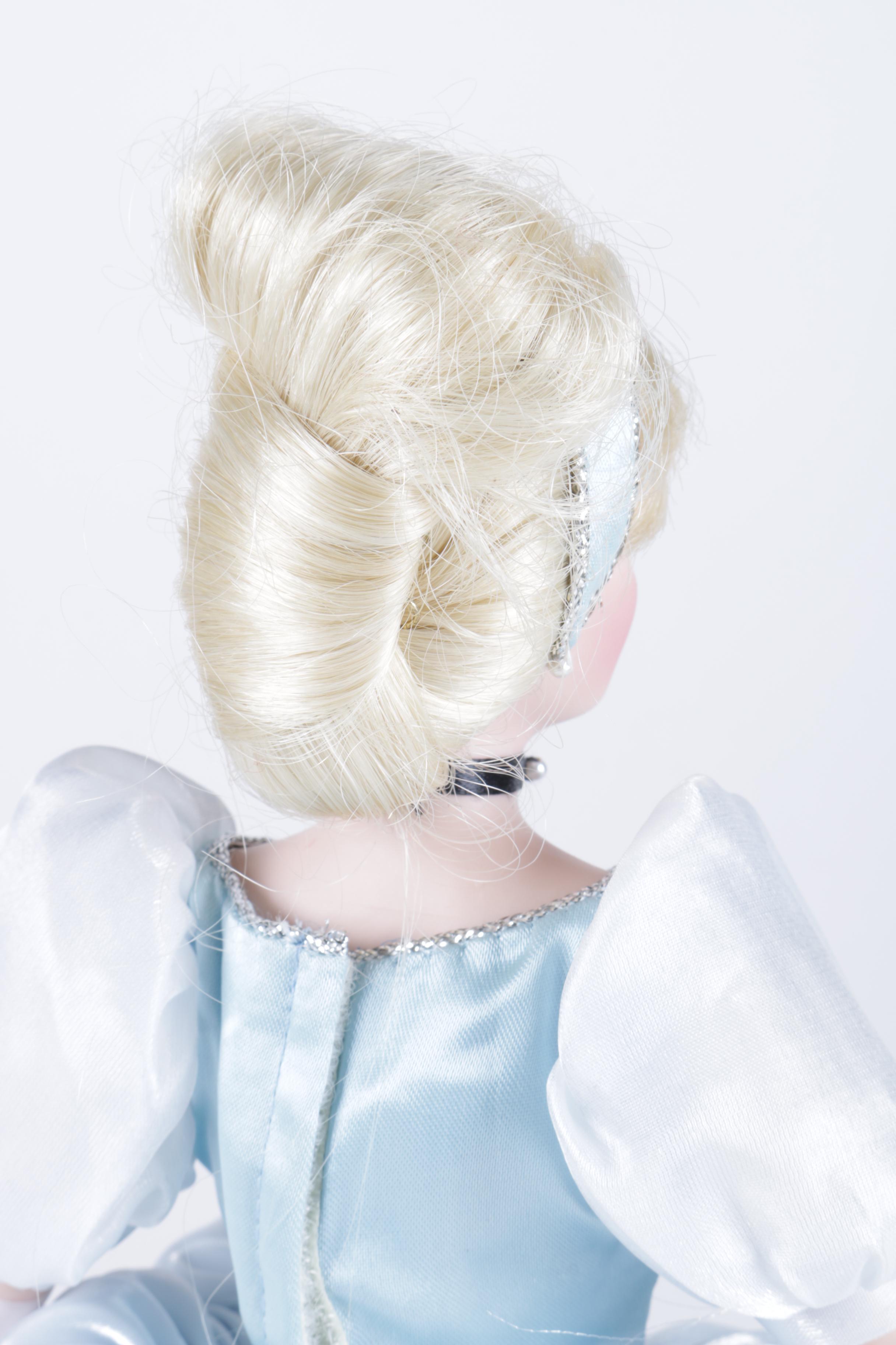 Franklin Mint Disney Edition "Cinderella" Doll