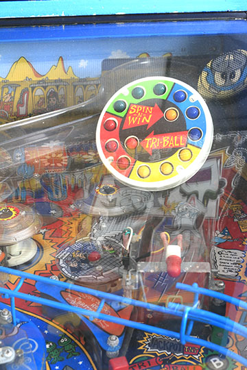 Rocky and Bullwinkle Pinball Machine