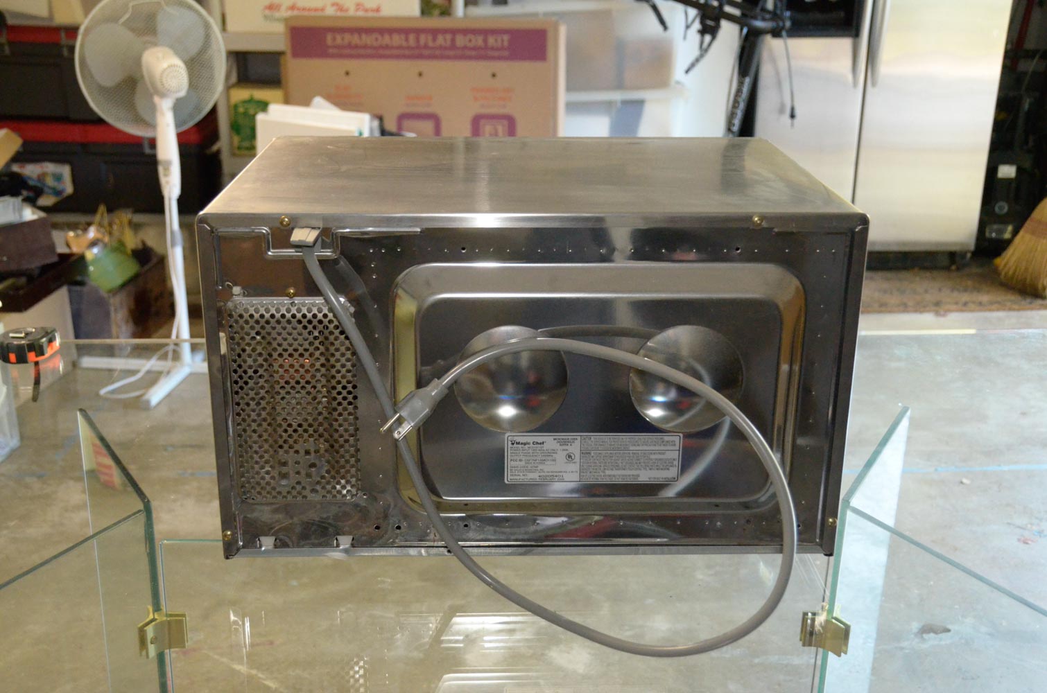 Magic Chef Microwave Oven