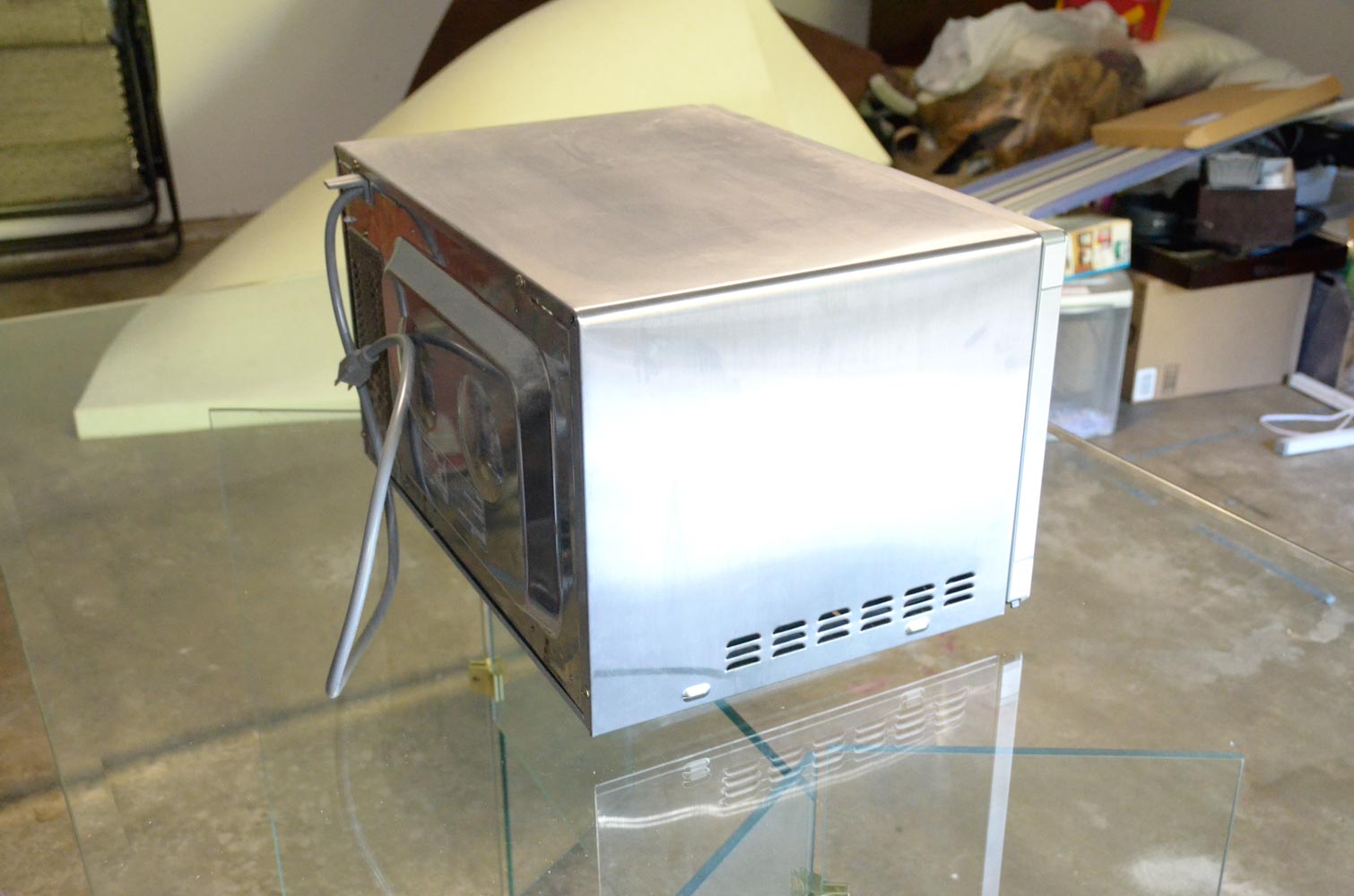 Magic Chef Microwave Oven