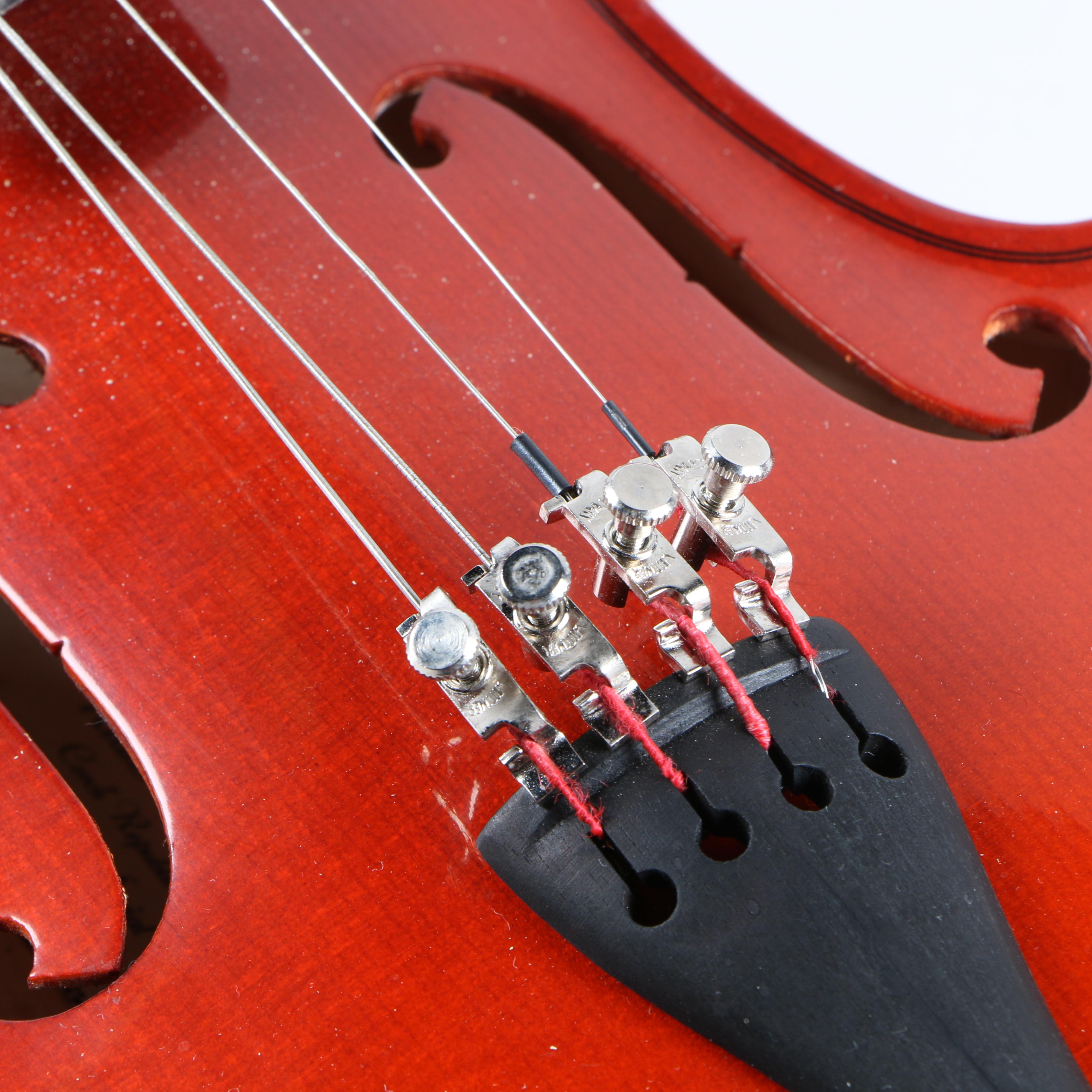 Klaus Mueller Violin Outfit