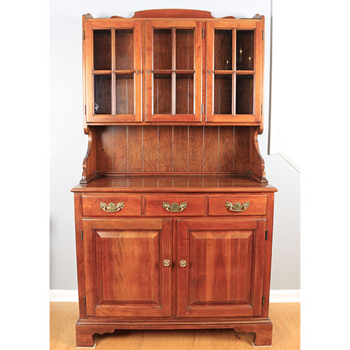 Statton Trutype Americana China Cabinet