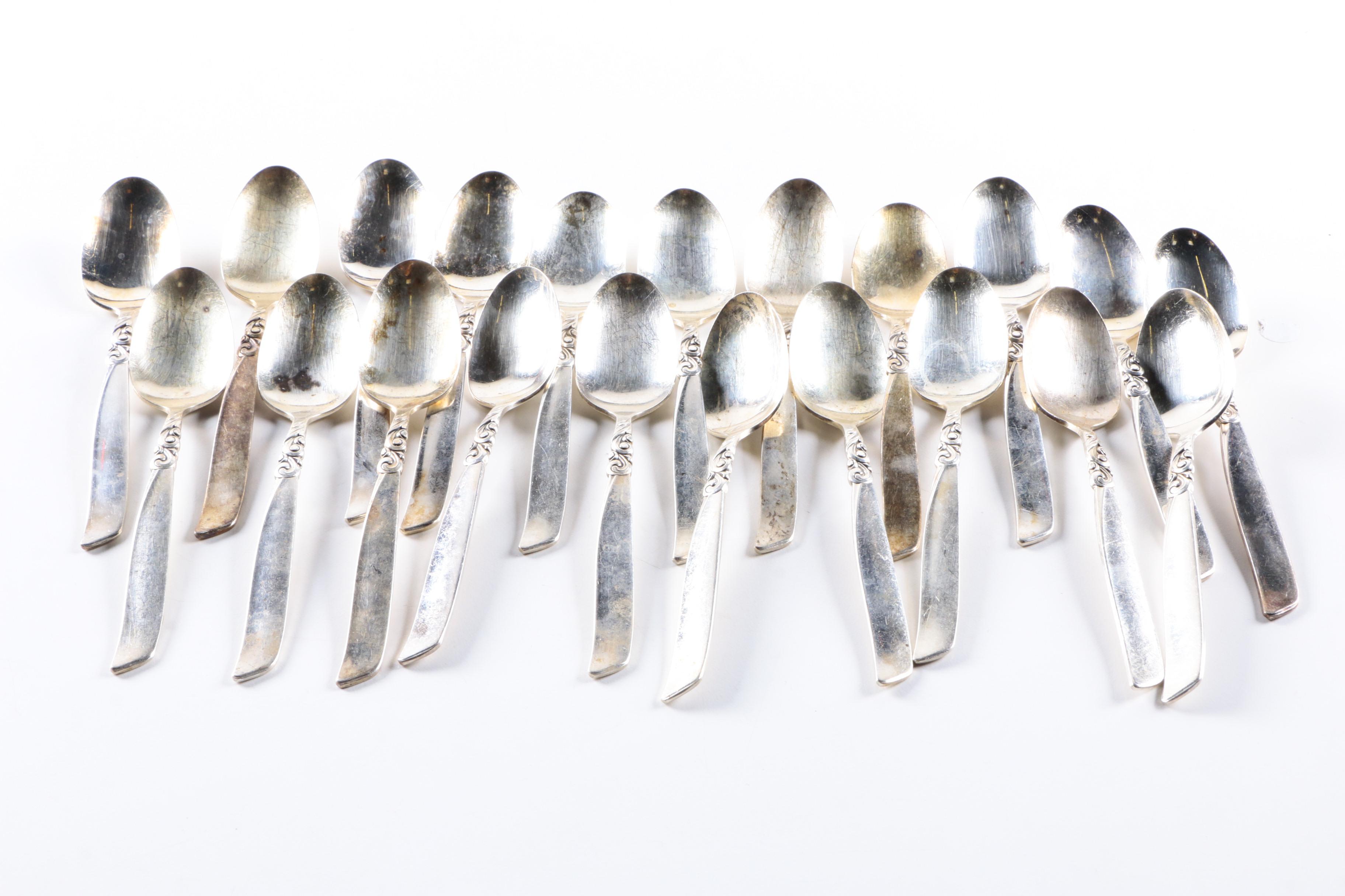 Oneida Community "South Seas" Silver Plate Flatware Set