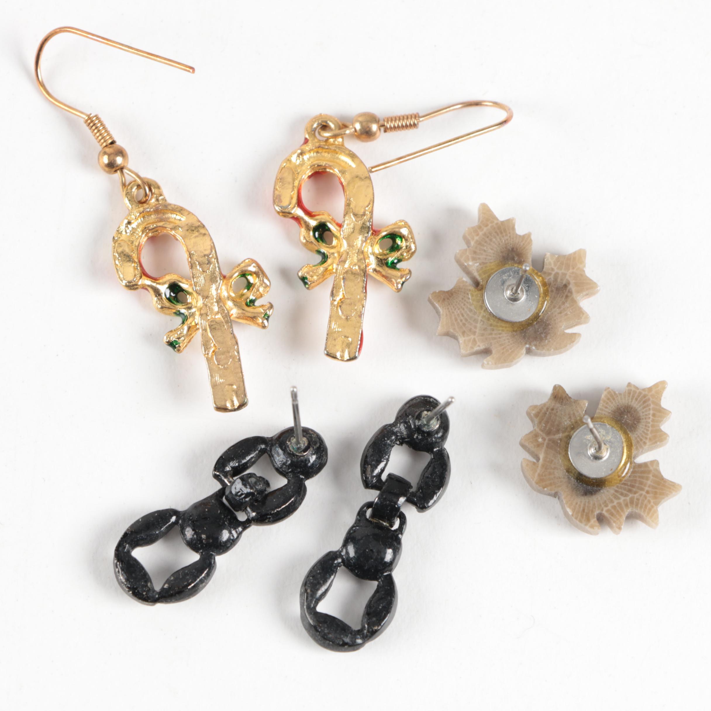 Assortment of Costume Bracelets, Brooches and Earrings