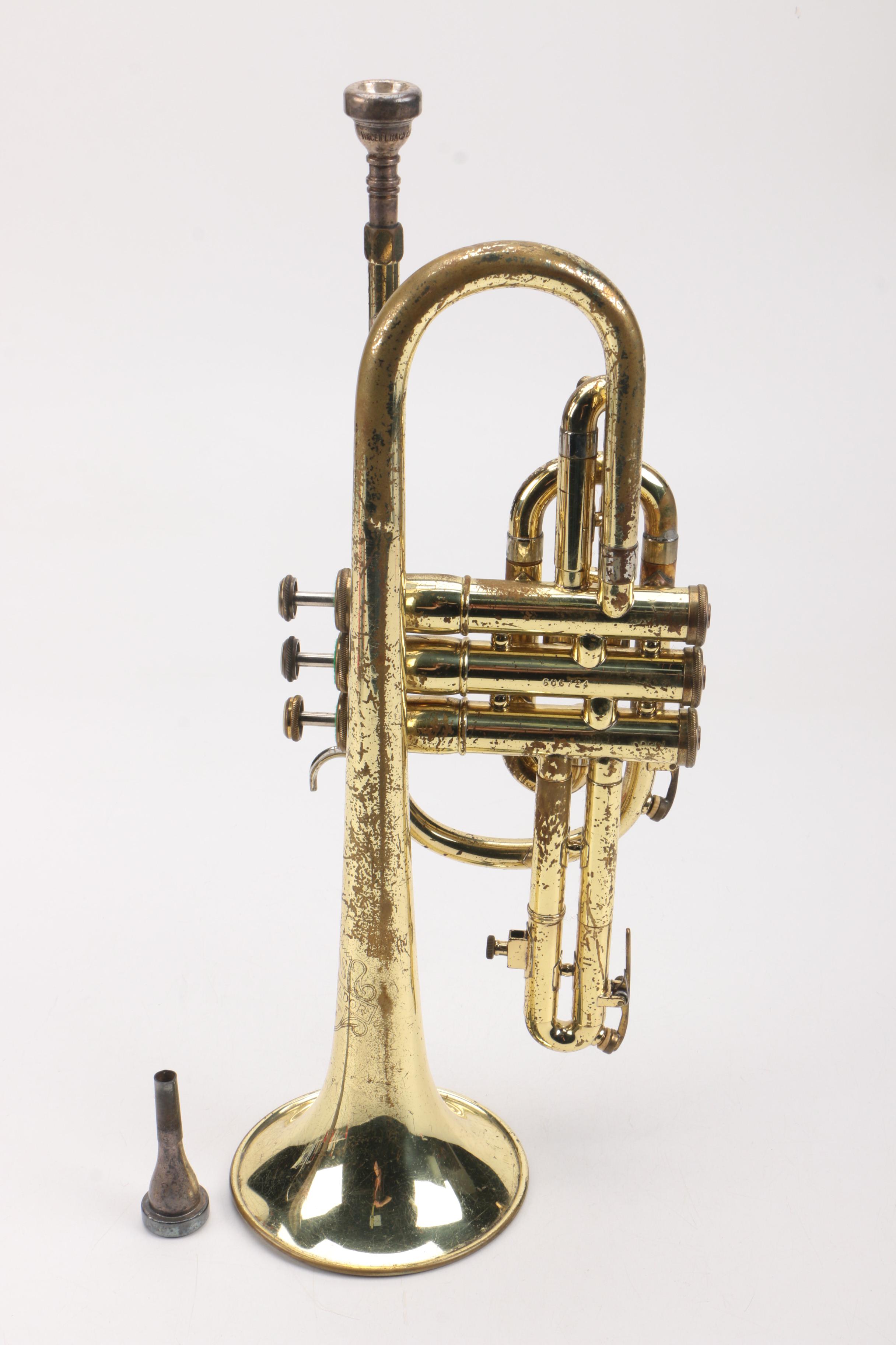 Vintage Olds Ambassador Coronet, Case and Mute