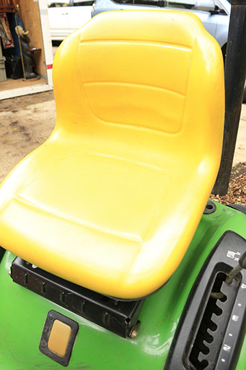 John Deere 190C Riding Mower