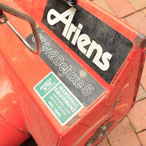 Ariens Deluxe 5 Snow Blower