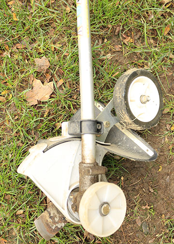 Selection of Gas Powered Yard Tools