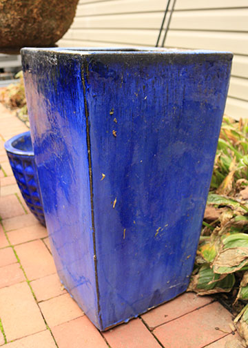 Outdoor Planters and Garden Hooks