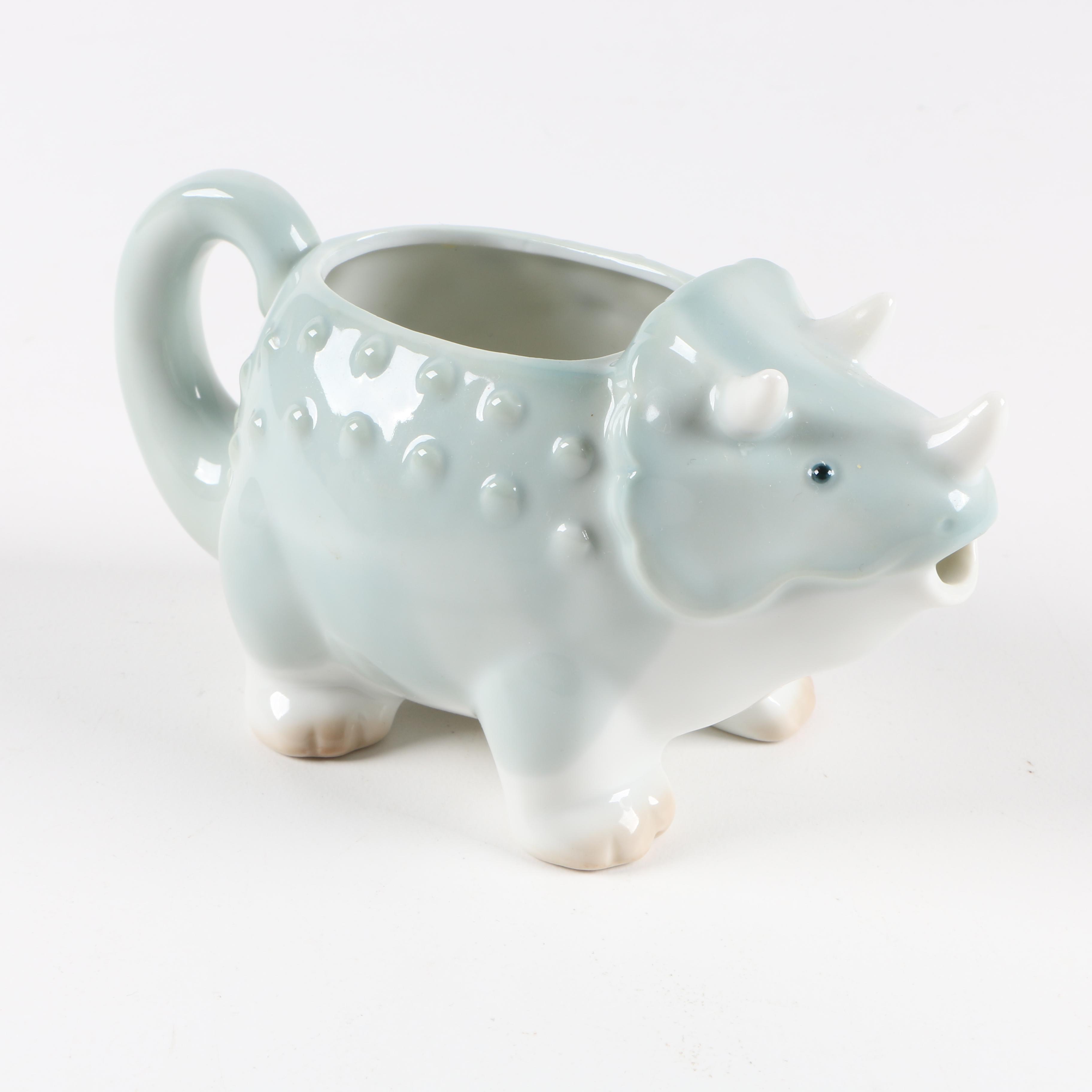 Assortment of Animal Themed Kitchen Decor