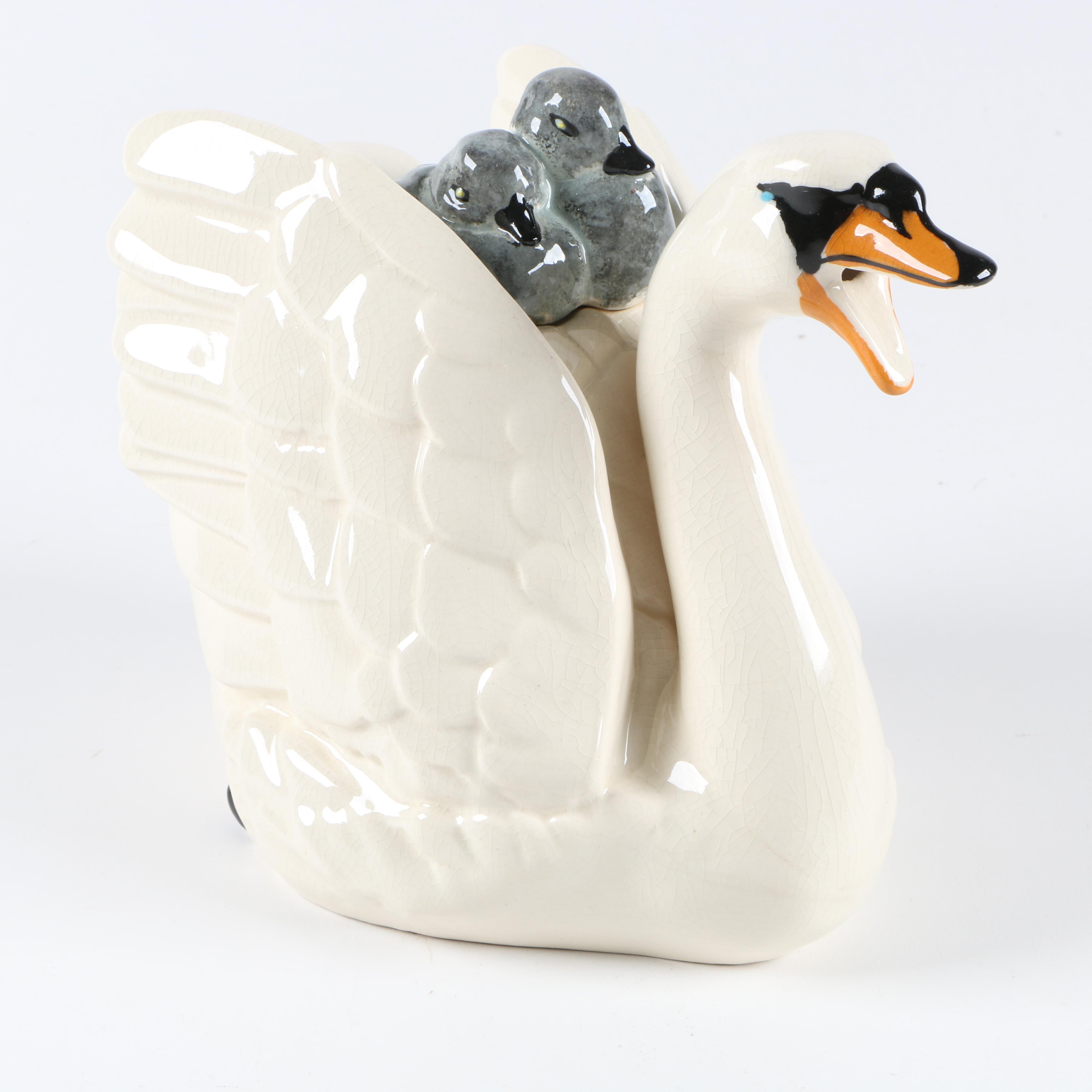 Assortment of Animal Themed Kitchen Decor