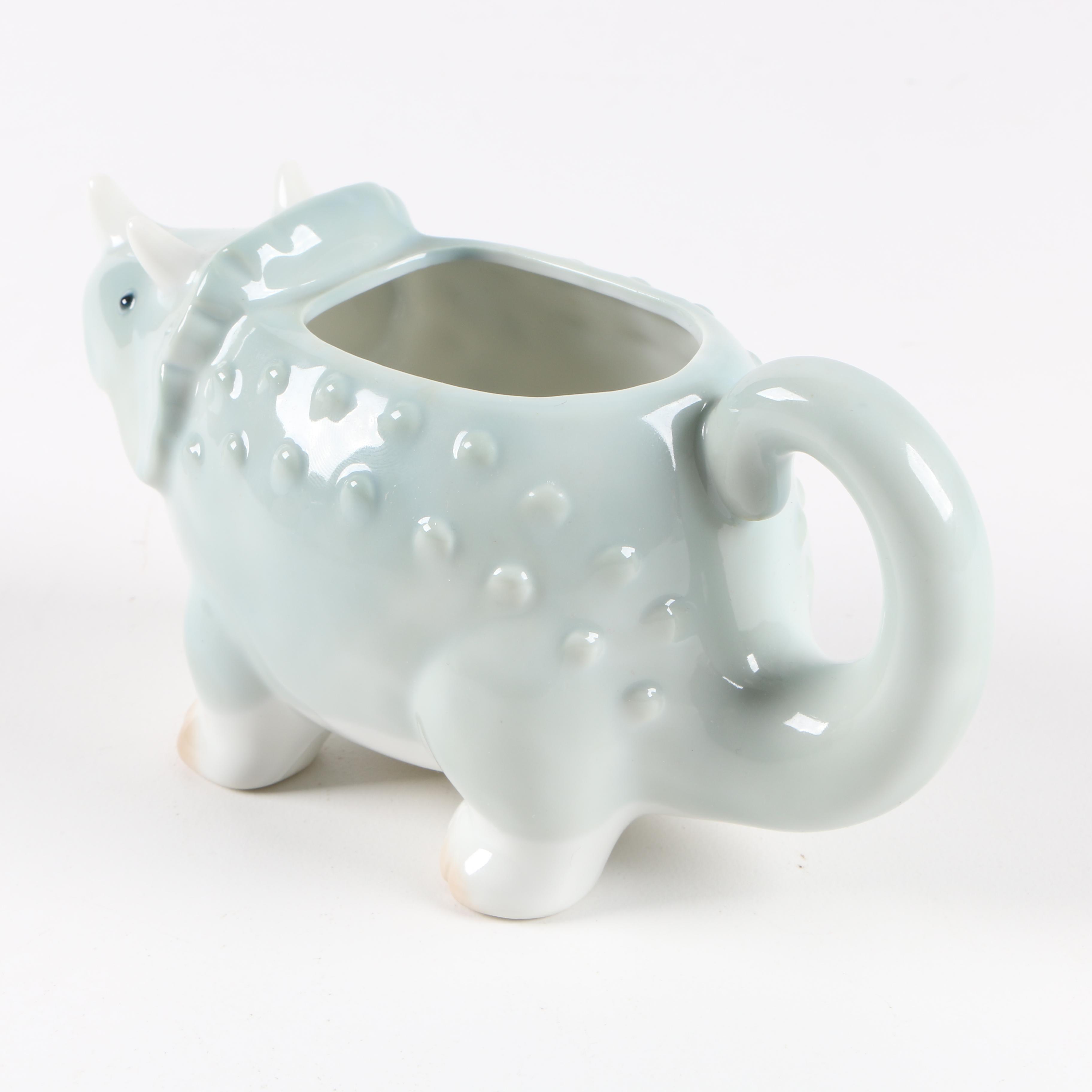 Assortment of Animal Themed Kitchen Decor