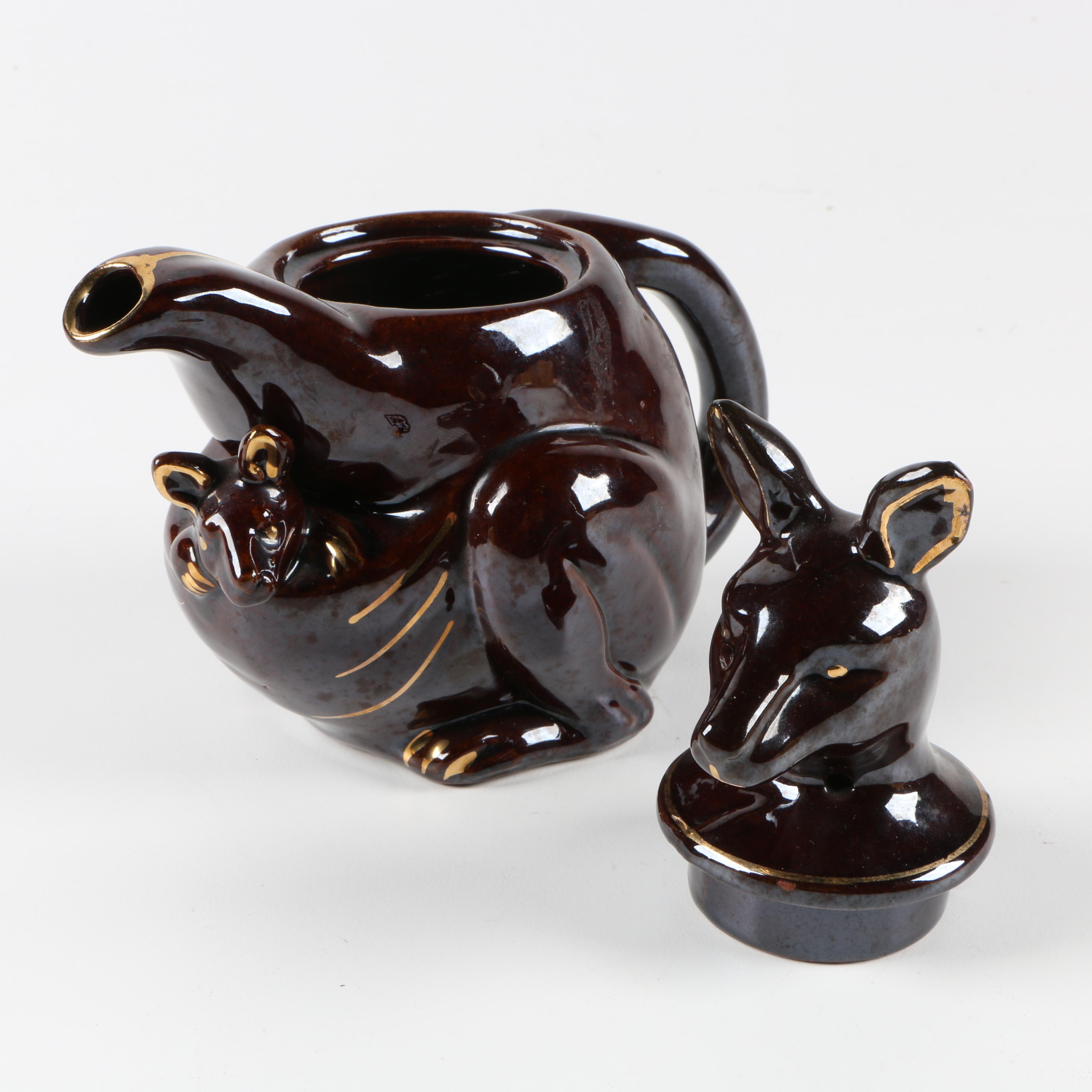 Assortment of Animal Themed Kitchen Decor