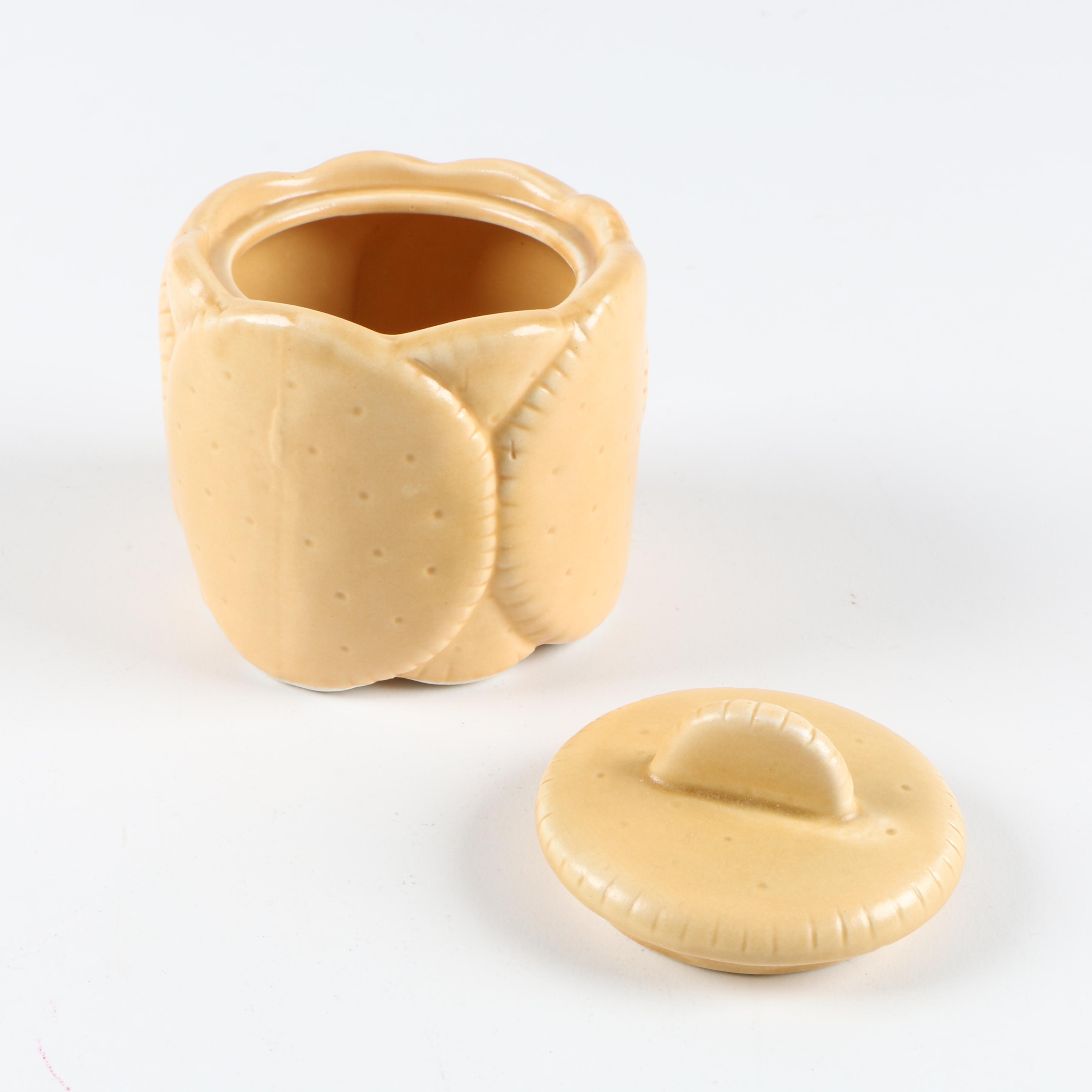 Assortment of Animal Themed Kitchen Decor