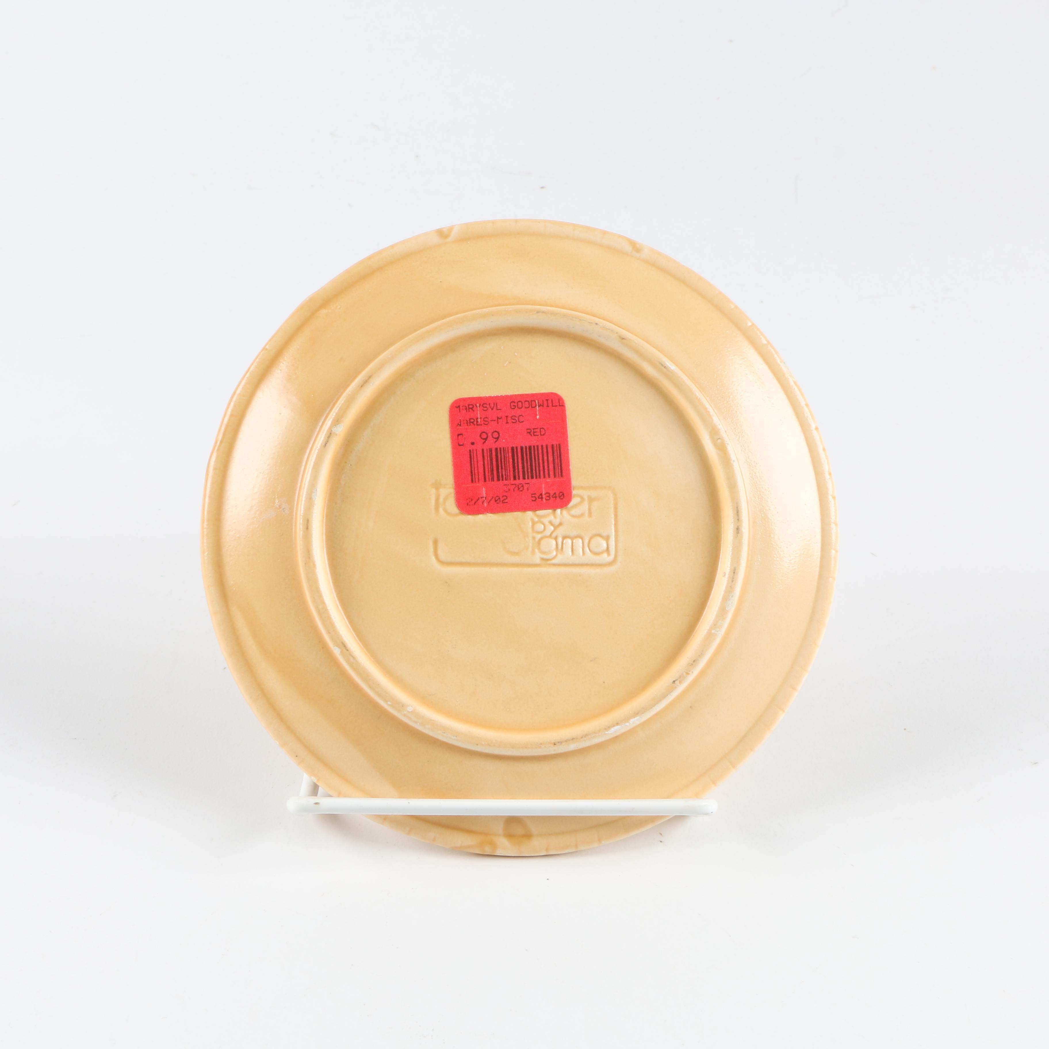 Assortment of Animal Themed Kitchen Decor