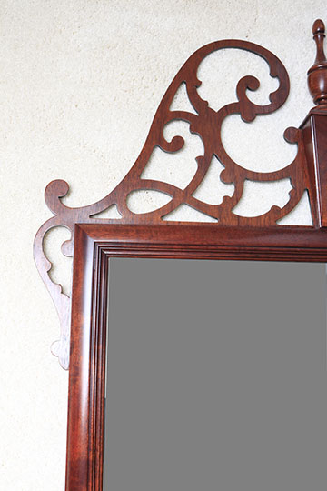 Federal Style Walnut Chest of Drawers